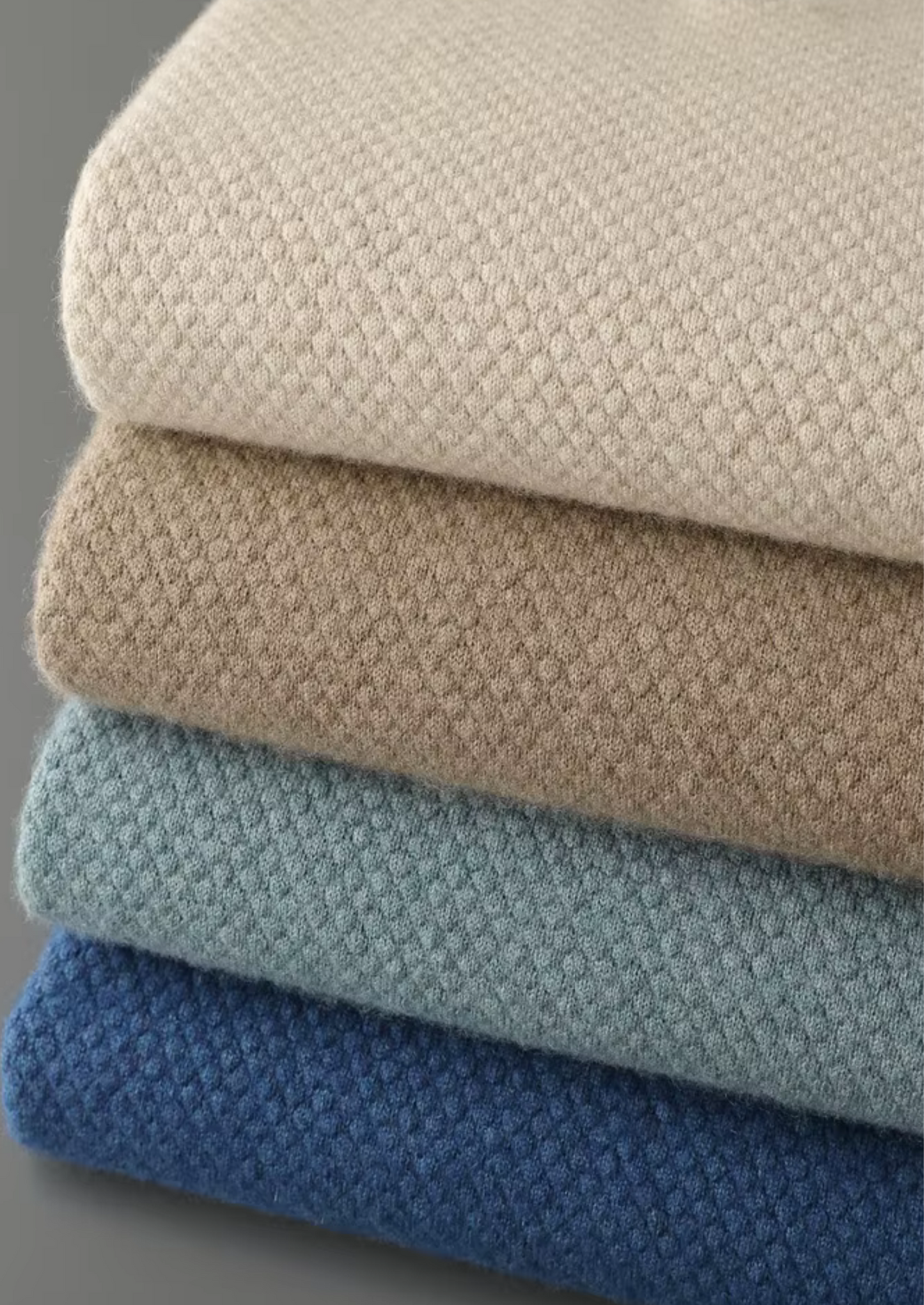 Premium Cashmere Textured Sweater Polo | Vallentty