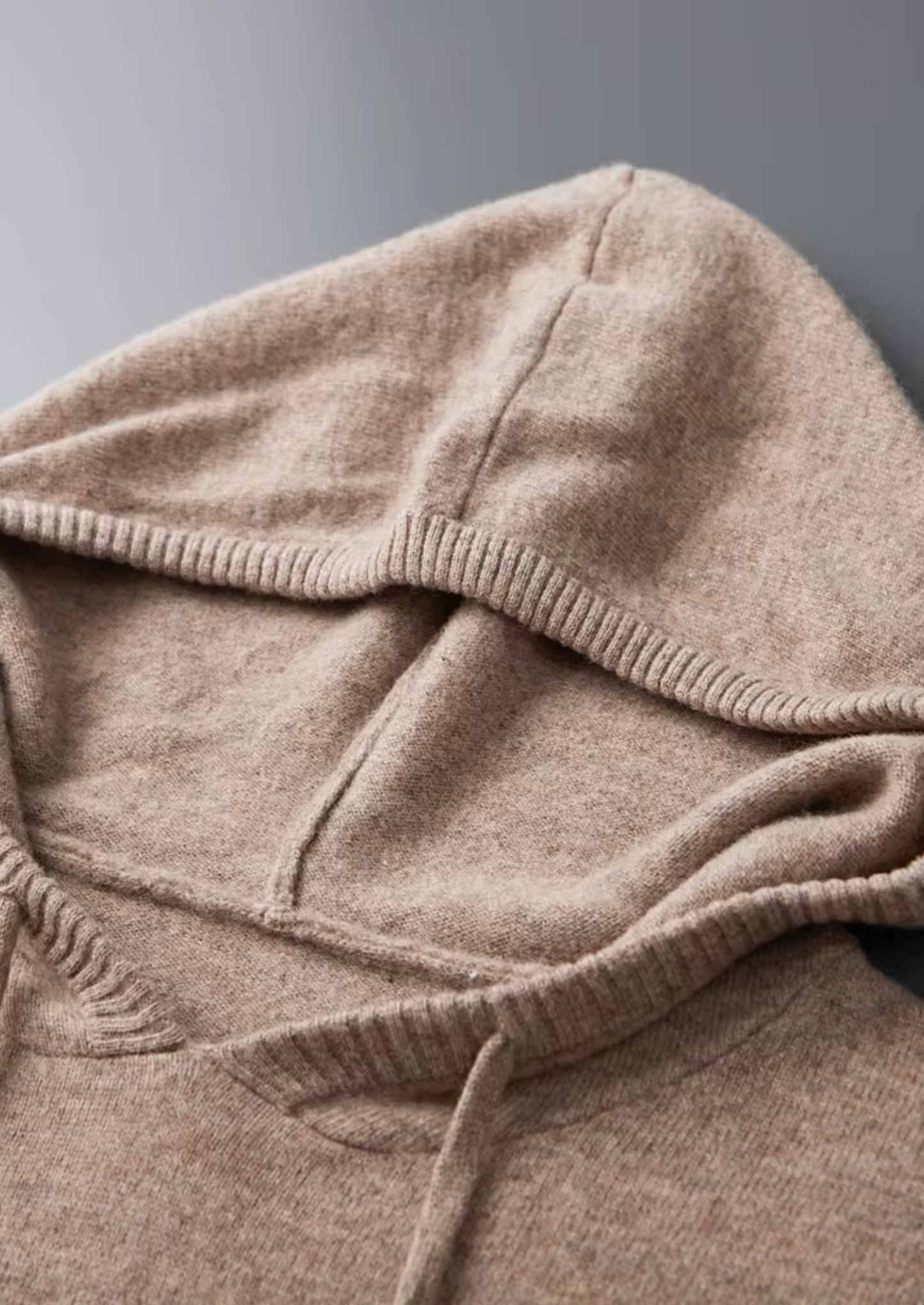 Pure Extra-Fine Merino Wool Leisure Hoodie | Vallentty