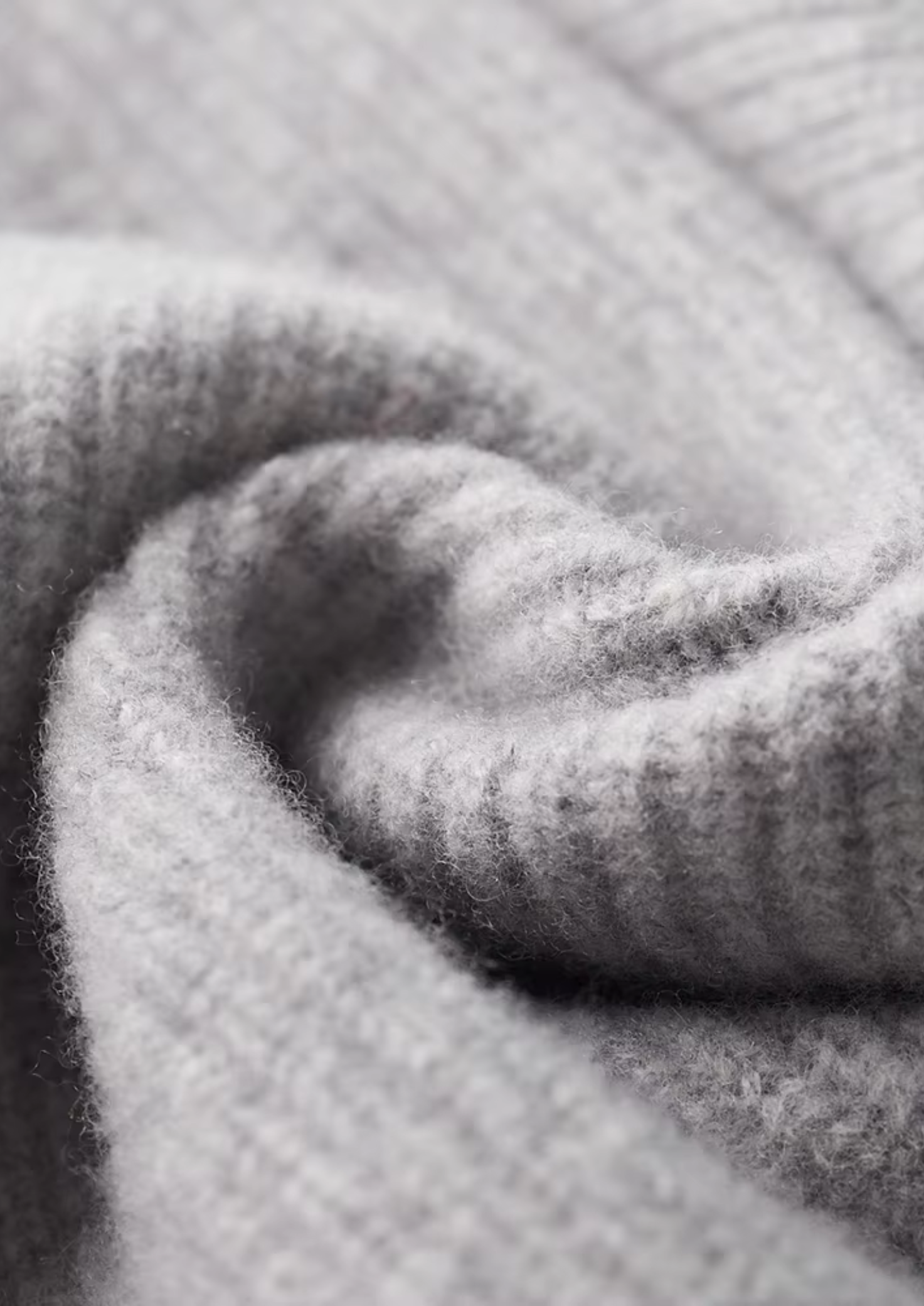 Pure Extra-Fine Merino Wool Ribbed Cardigan | Vallentty