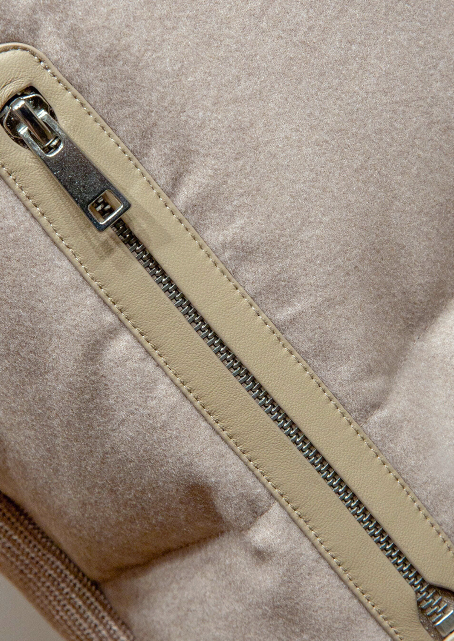Urban Hybrid Bomber Jacket | Vallentty