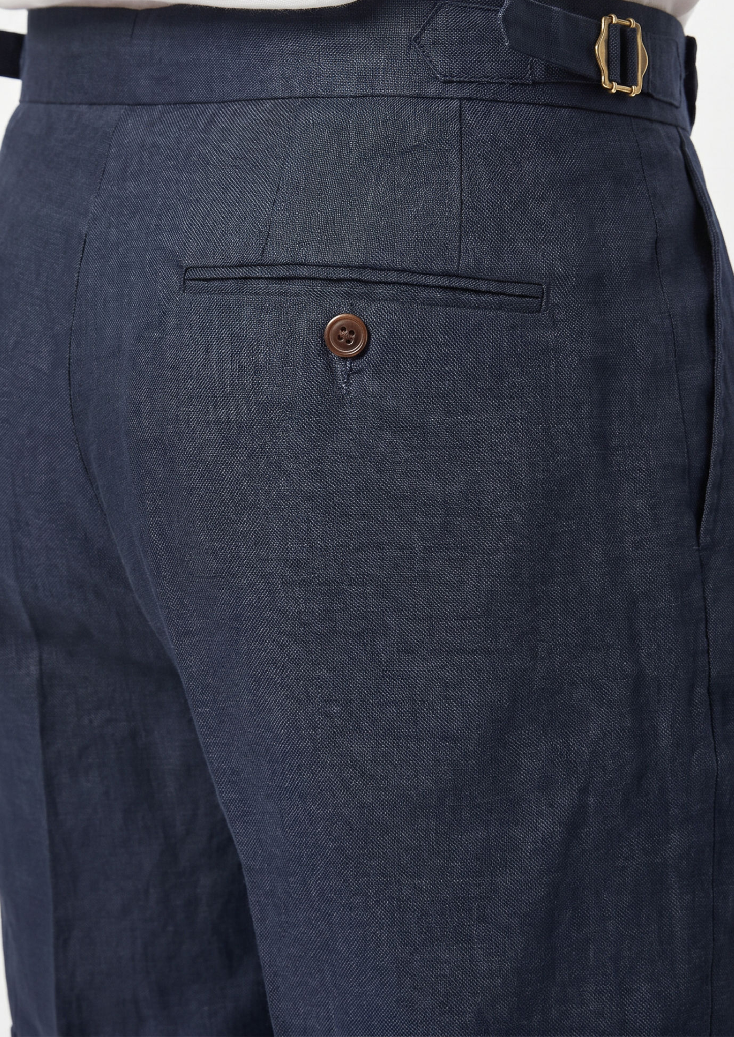 Navy Blue Pleated Linen Seaside Shorts | Vallentty