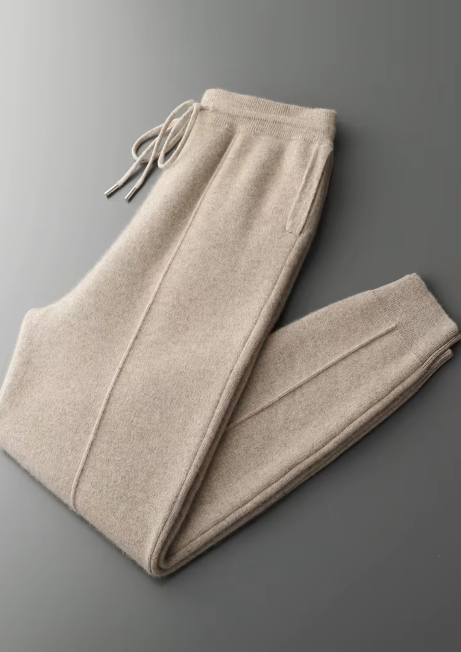 Pure Extra-Fine Merino Wool Leisure Joggers | Vallentty