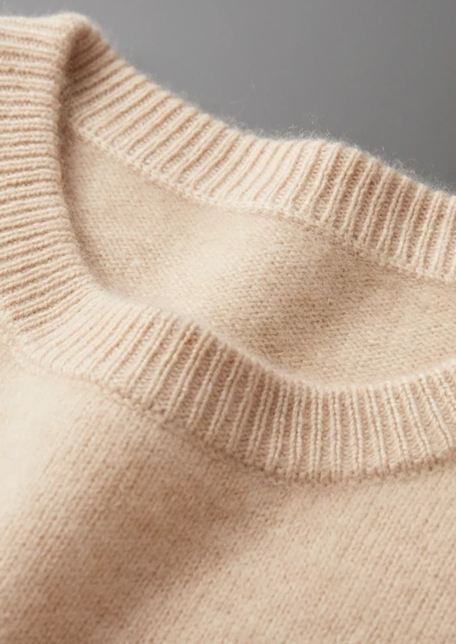Pure Extra-Fine Merino Wool Classic Crewneck | Vallentty