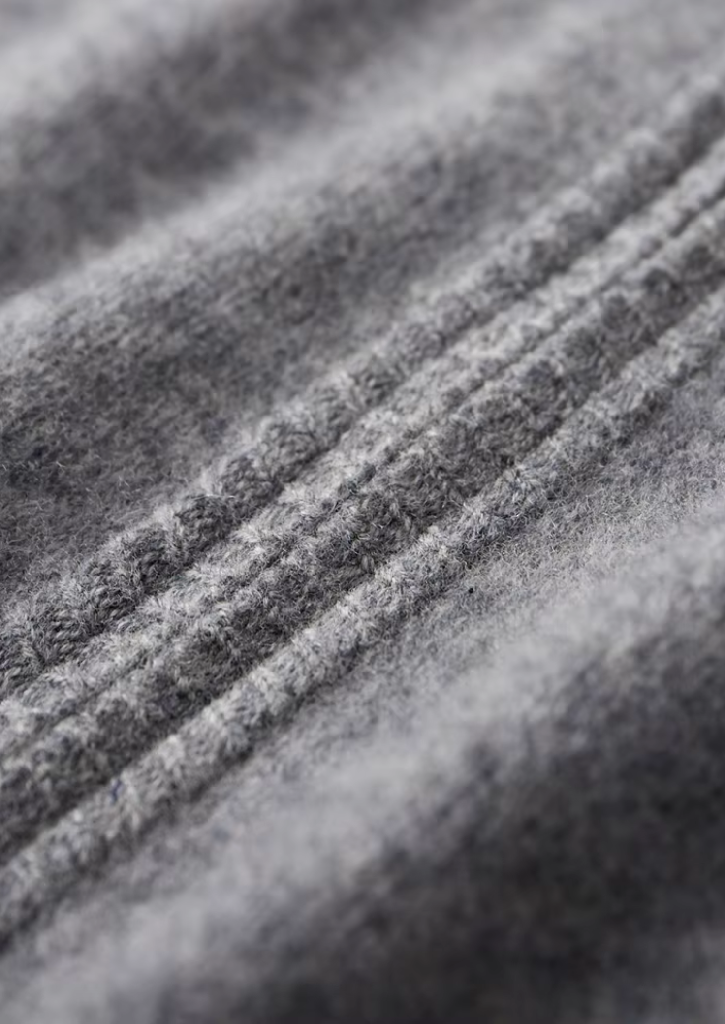 Pure Extra-Fine Merino Wool Two Tone Set | Vallentty