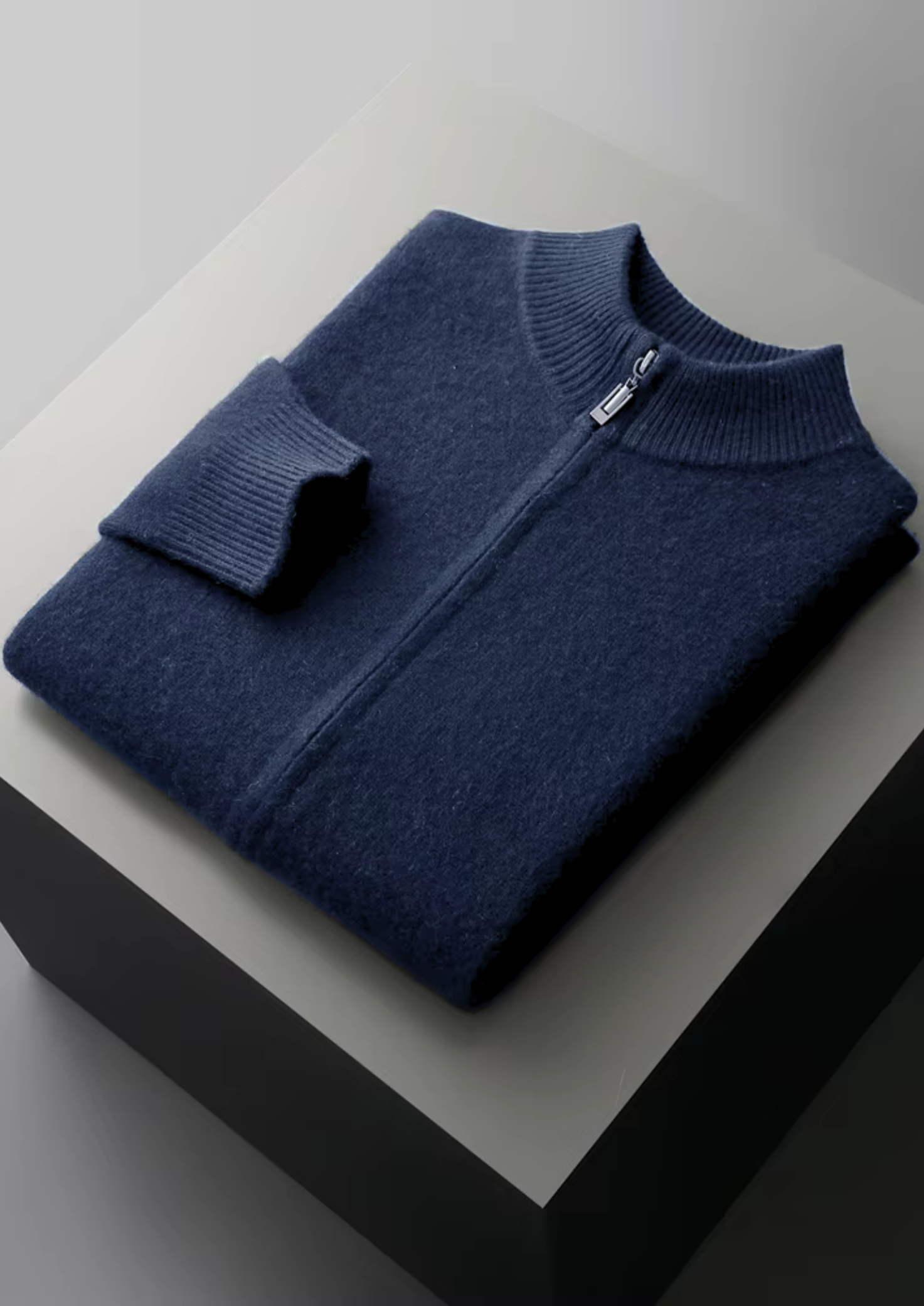 Pure Extra-Fine Merino Wool Navy Blue Luzzo Set | Vallentty