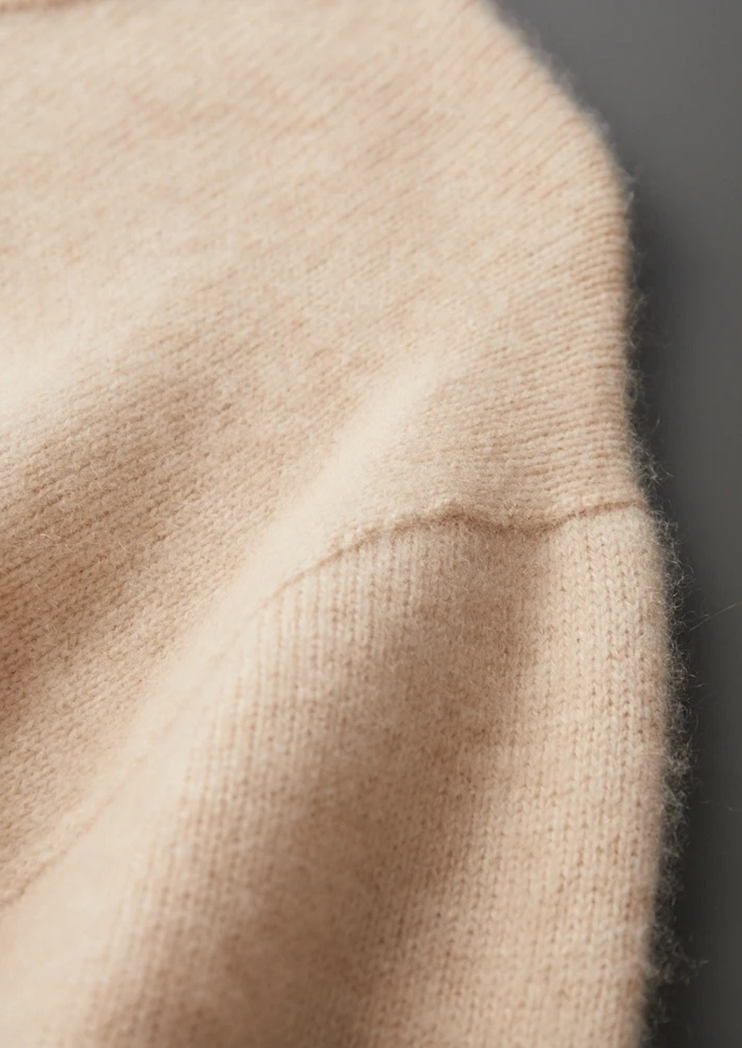 Pure Extra-Fine Merino Wool Classic Crewneck | Vallentty