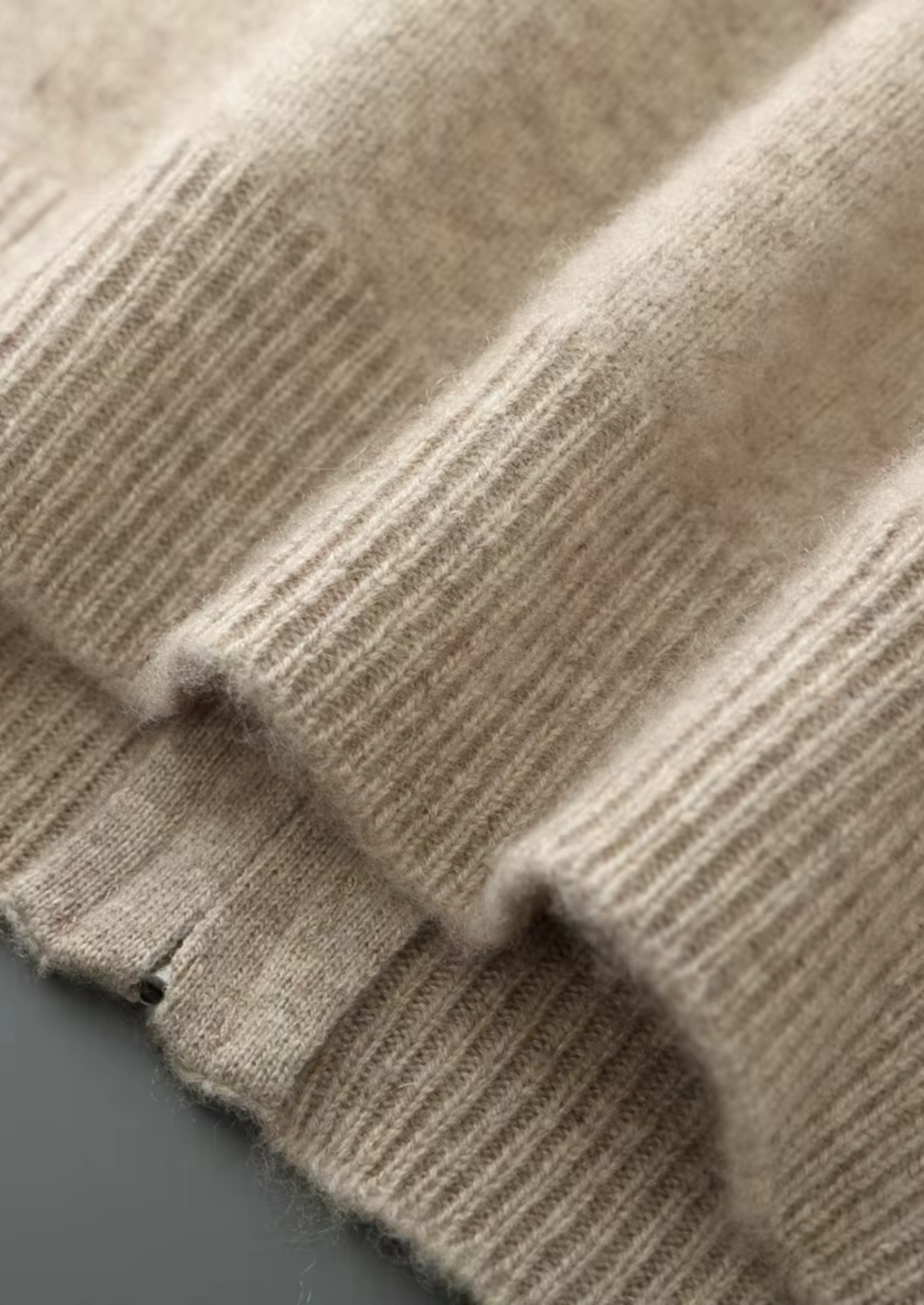 Pure Extra-Fine Merino Wool Zipper Cardigan | Vallentty