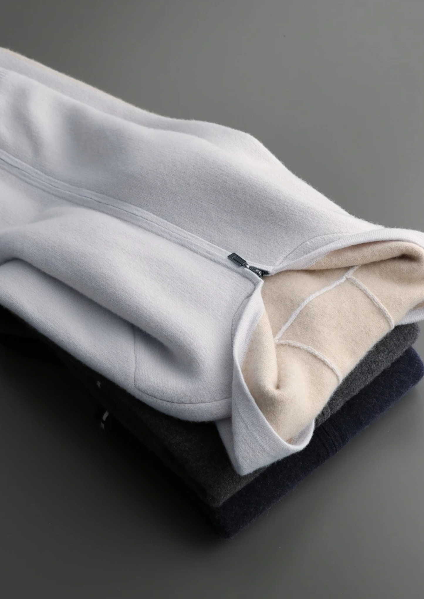 Premium Cashmere Two-Tone Zipper Hoodie | Vallentty