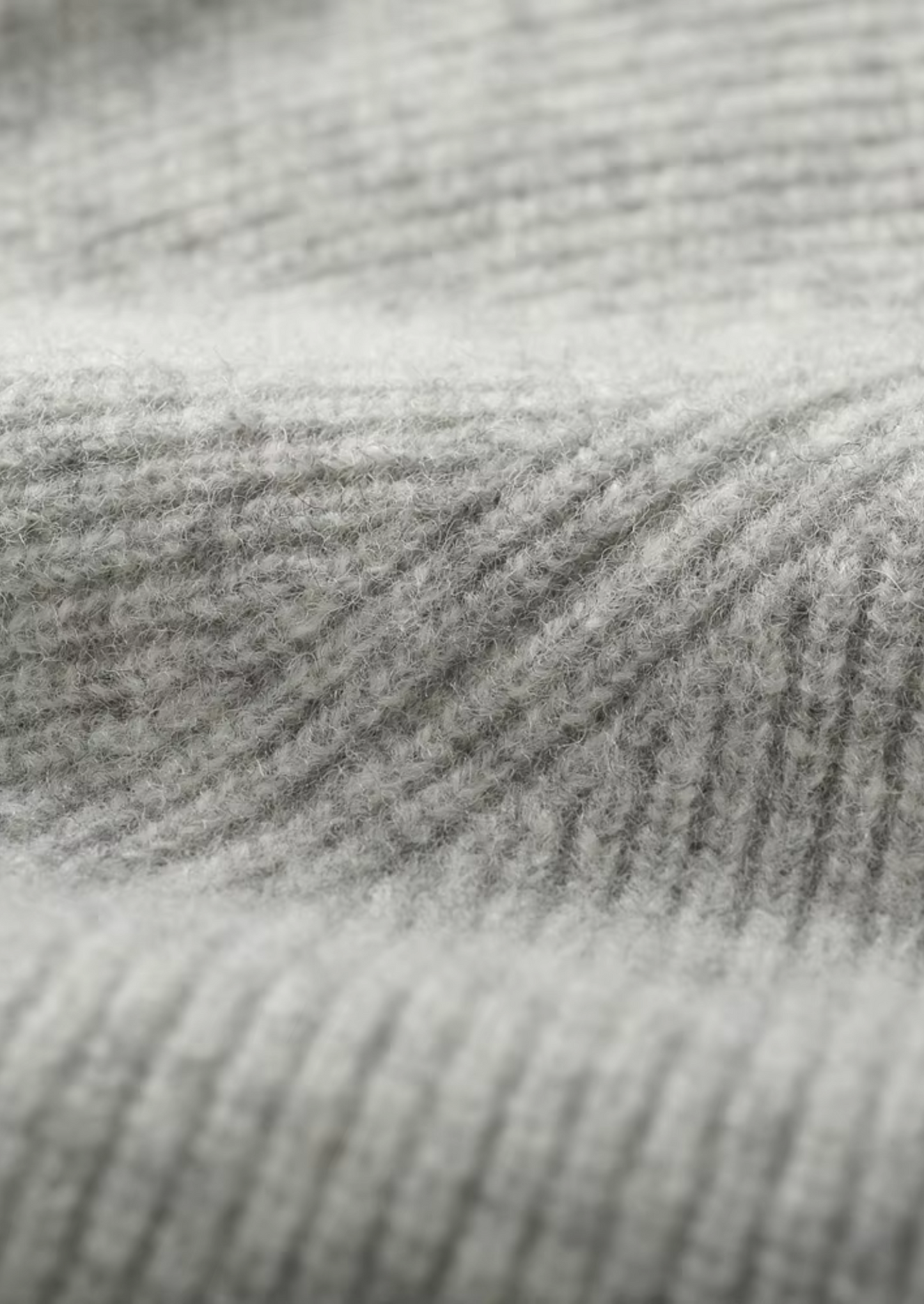 Pure Extra-Fine Merino Wool Ribbed Zip Hoodie | Vallentty