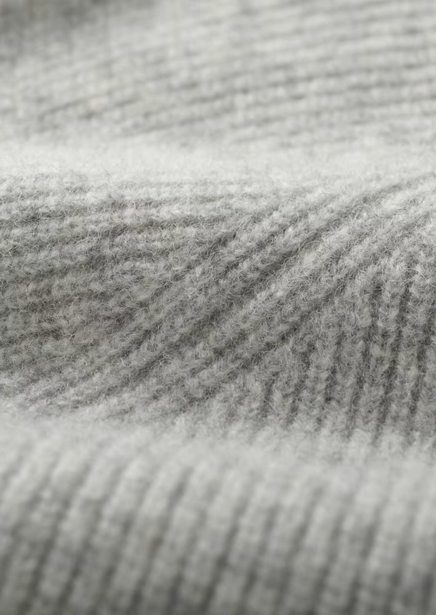 Pure Extra-Fine Merino Wool Ribbed Zip Hoodie | Vallentty