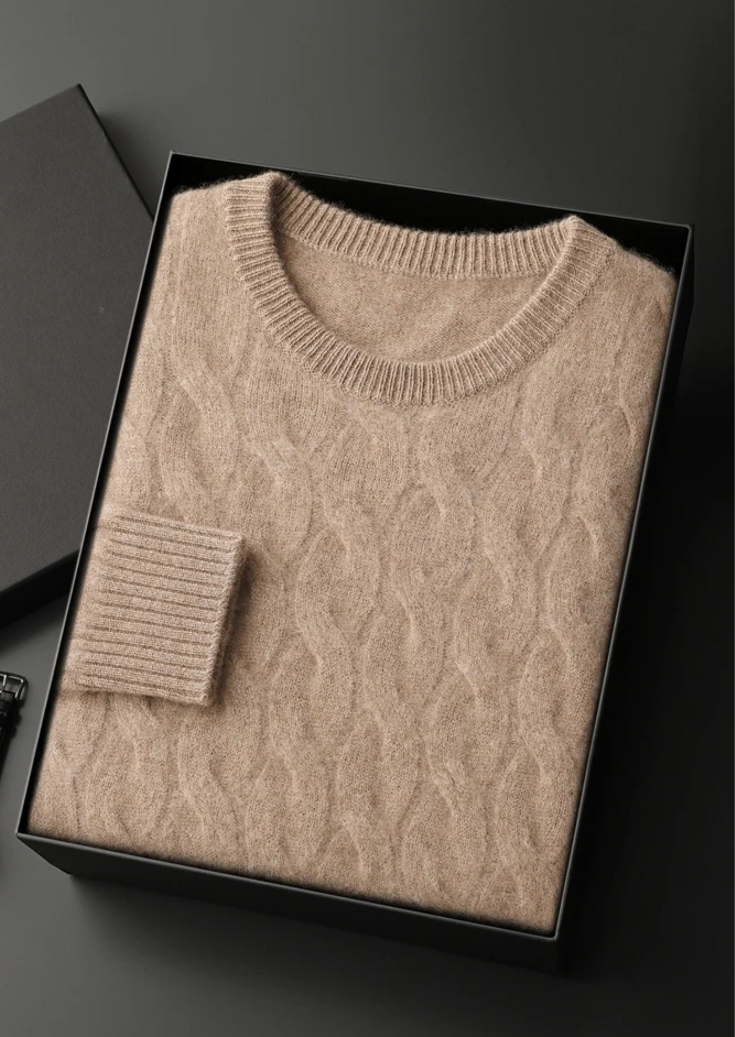 Premium Cashmere Cable Crewneck | Vallentty