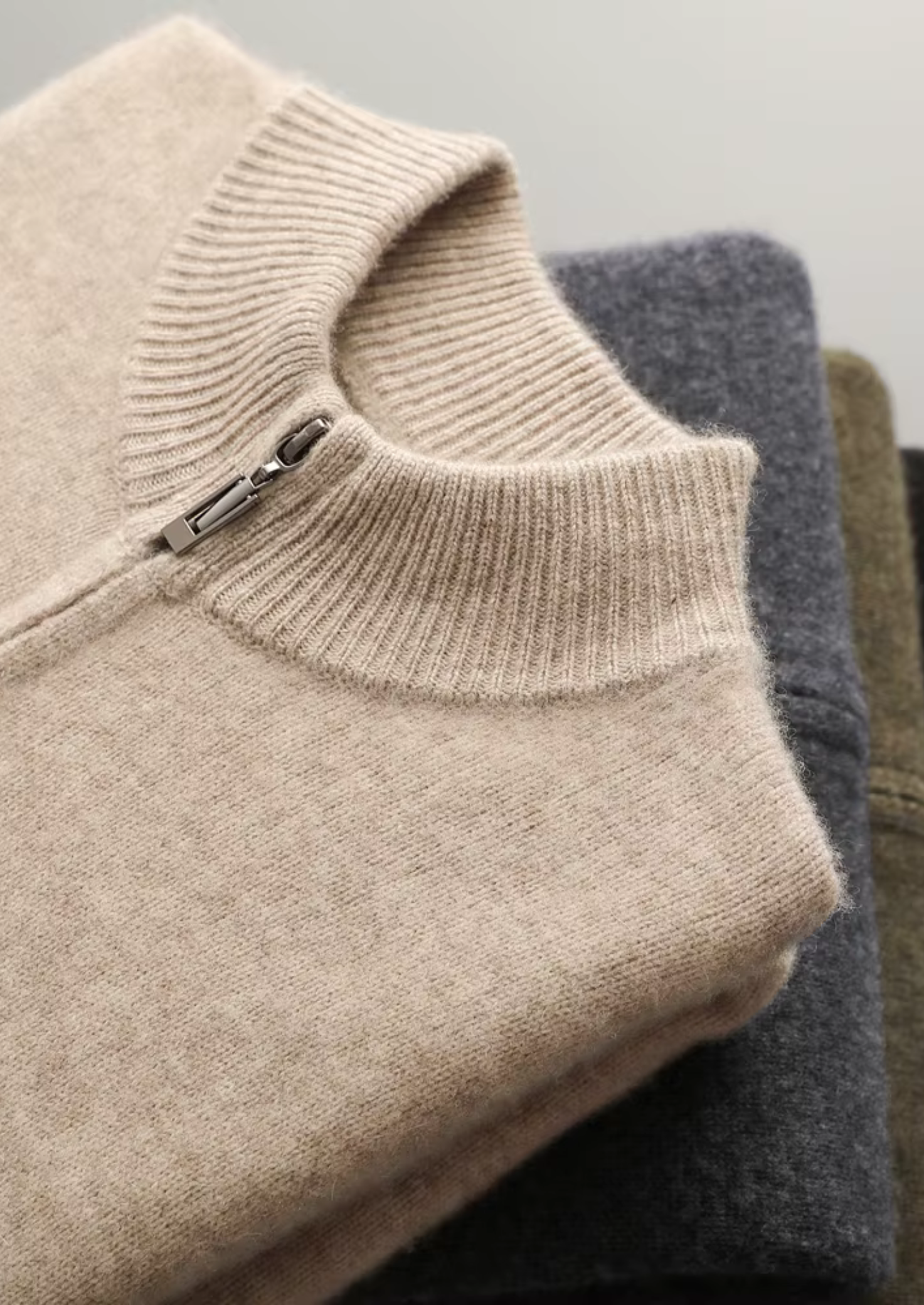 Pure Extra-Fine Merino Wool Zipper Cardigan | Vallentty