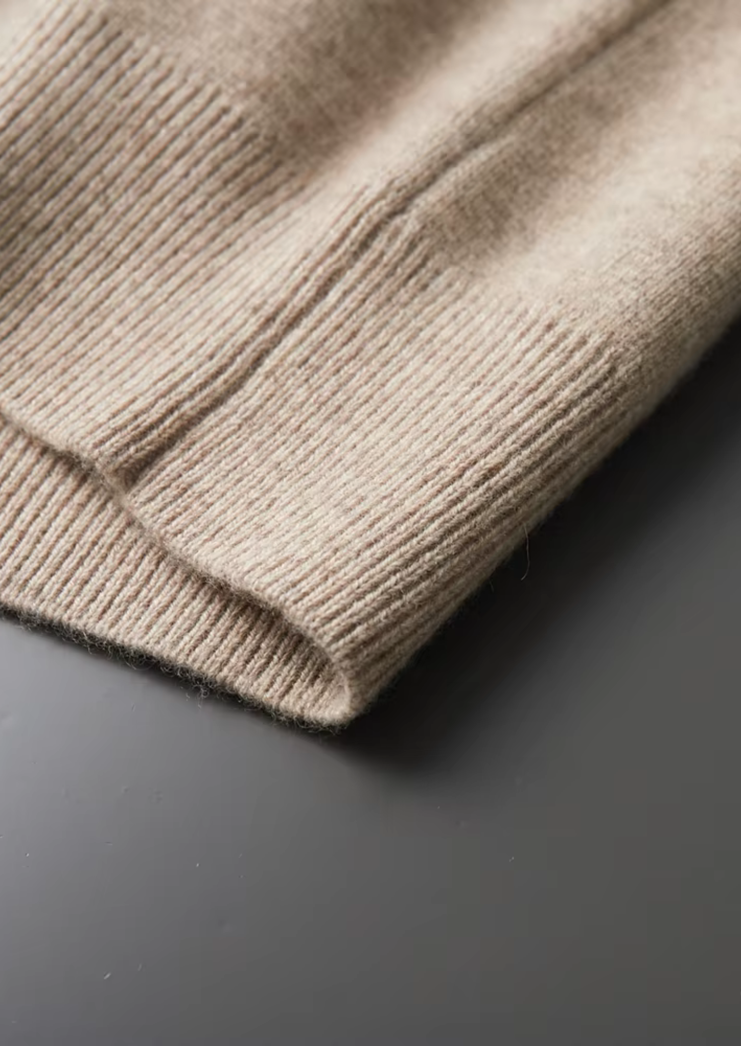 Pure Extra-Fine Merino Wool Zip Polo Cardigan | Vallentty