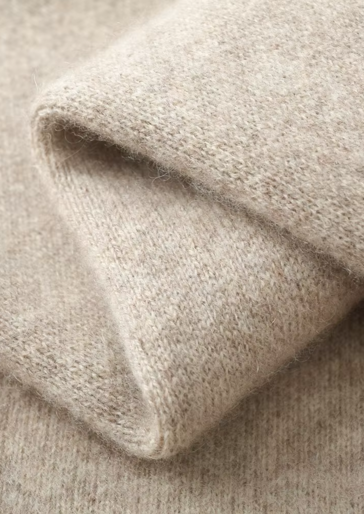 Pure Extra-Fine Merino Wool V-Neck Cardigan | Vallentty