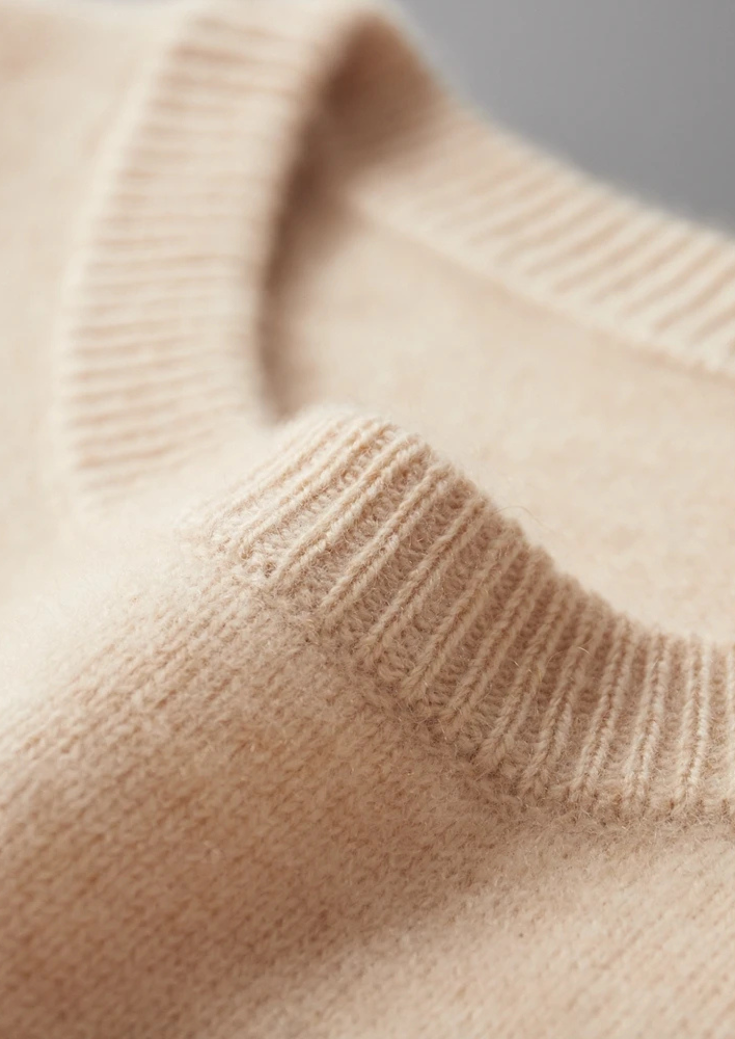 Pure Extra-Fine Merino Wool Classic Crewneck | Vallentty