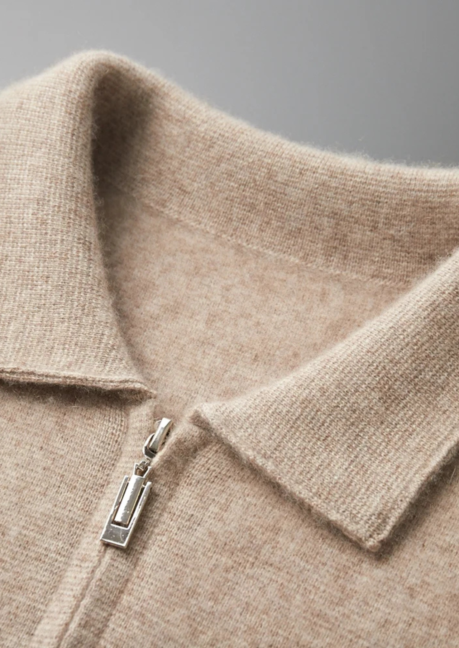 Premium Cashmere Zipper Cardigan | Vallentty