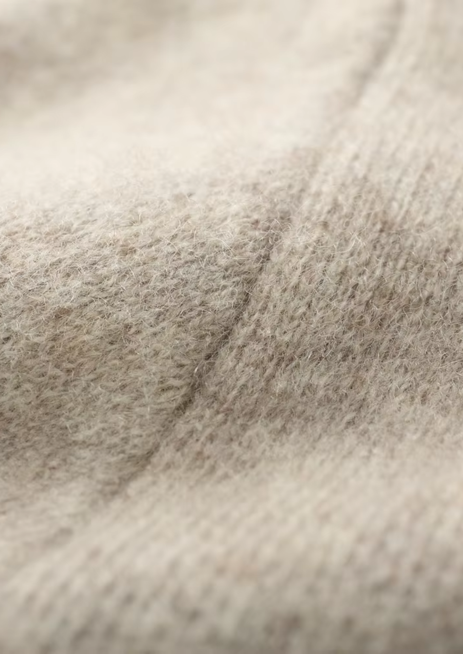 Pure Extra-Fine Merino Wool V-Neck Cardigan | Vallentty