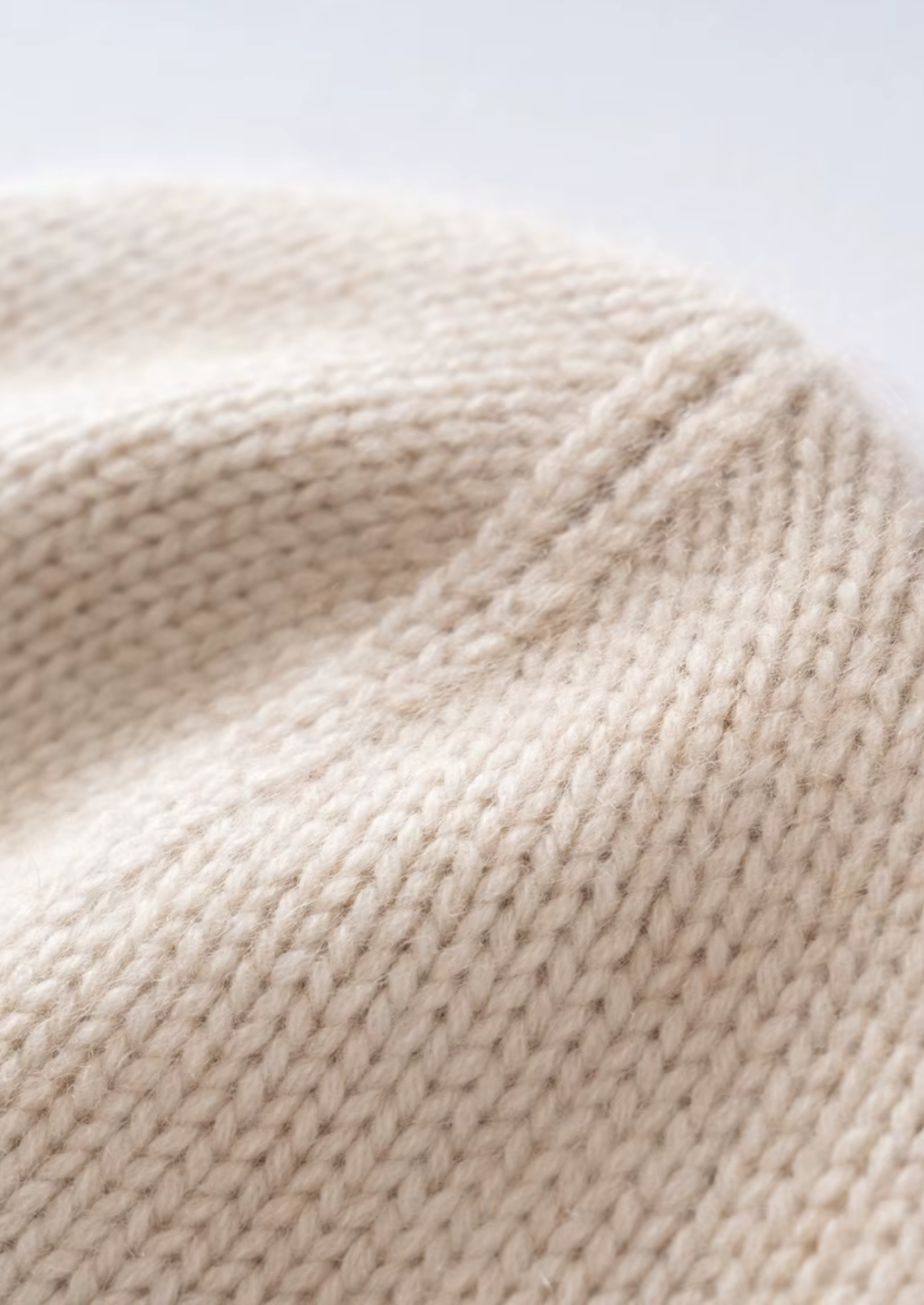 Sand Cashmere Wintertime Beanie | Vallentty