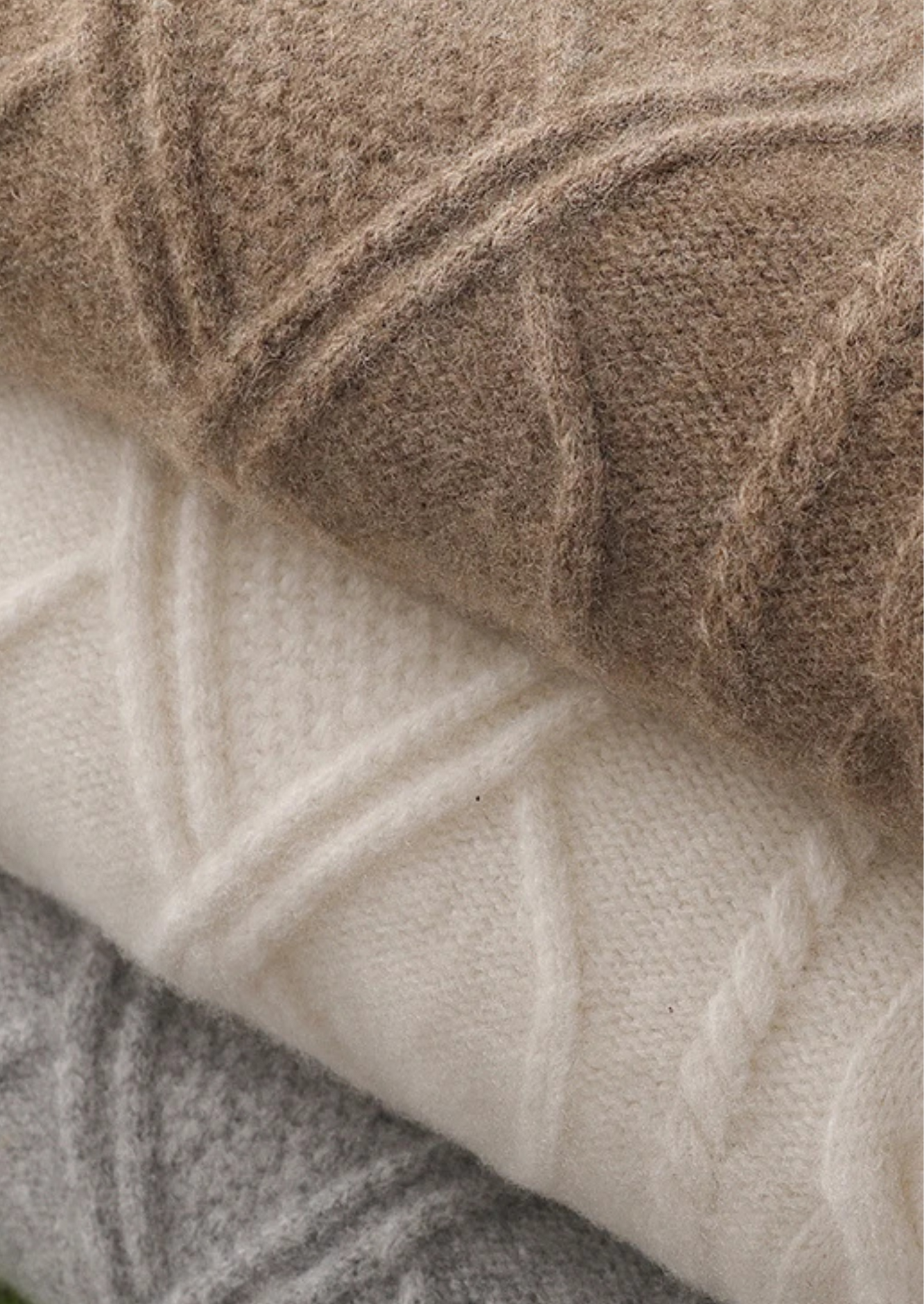 Pure Extra-Fine Merino Wool Wintertime Crewneck | Vallentty