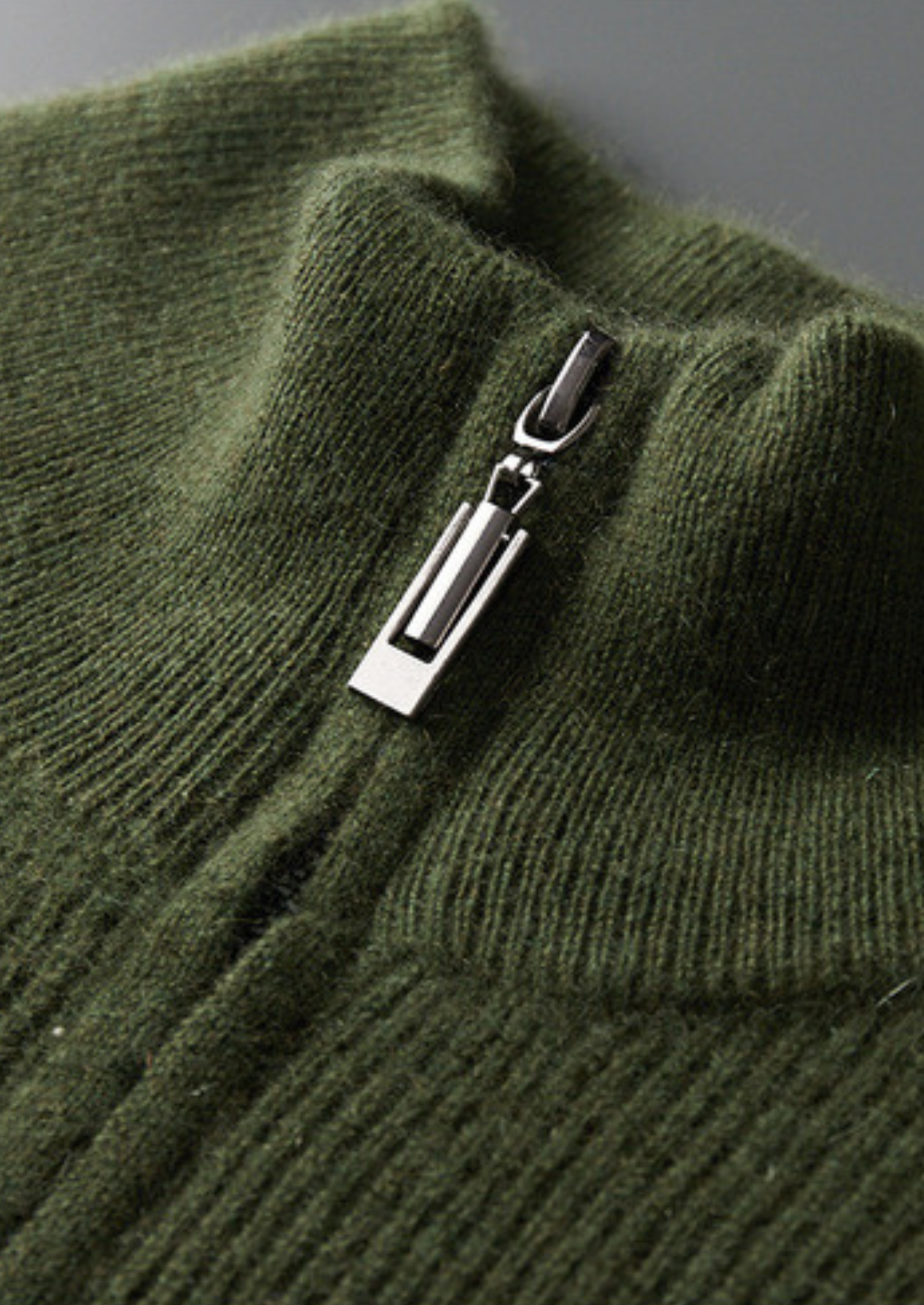 Pure Cashmere Olive Ribbed Half Zip | Vallentty