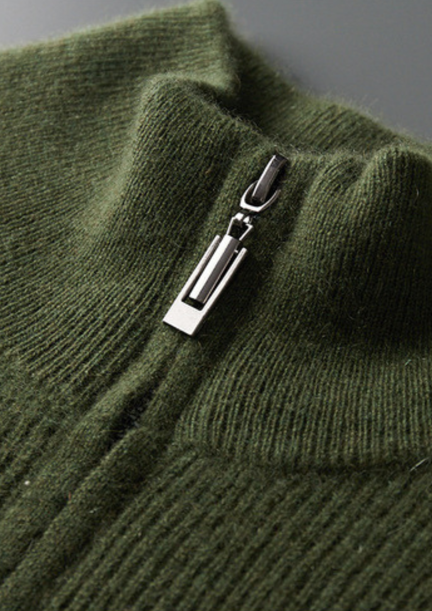 Pure Cashmere Olive Ribbed Half Zip | Vallentty