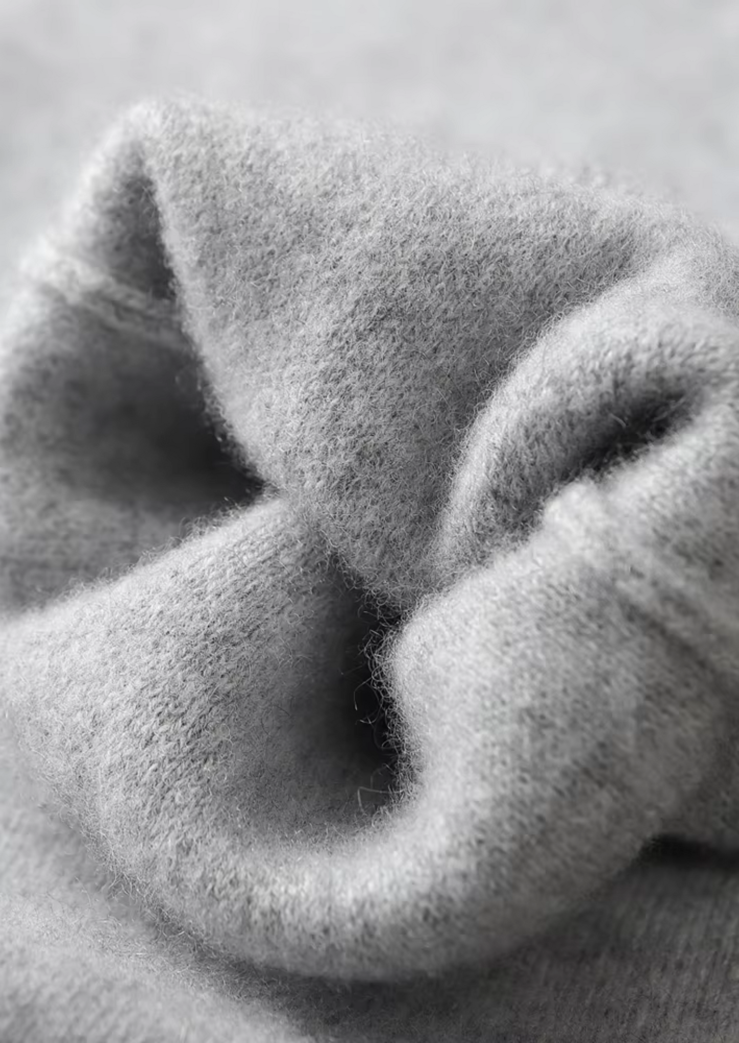 Premium Cashmere Leisure Joggers | Vallentty