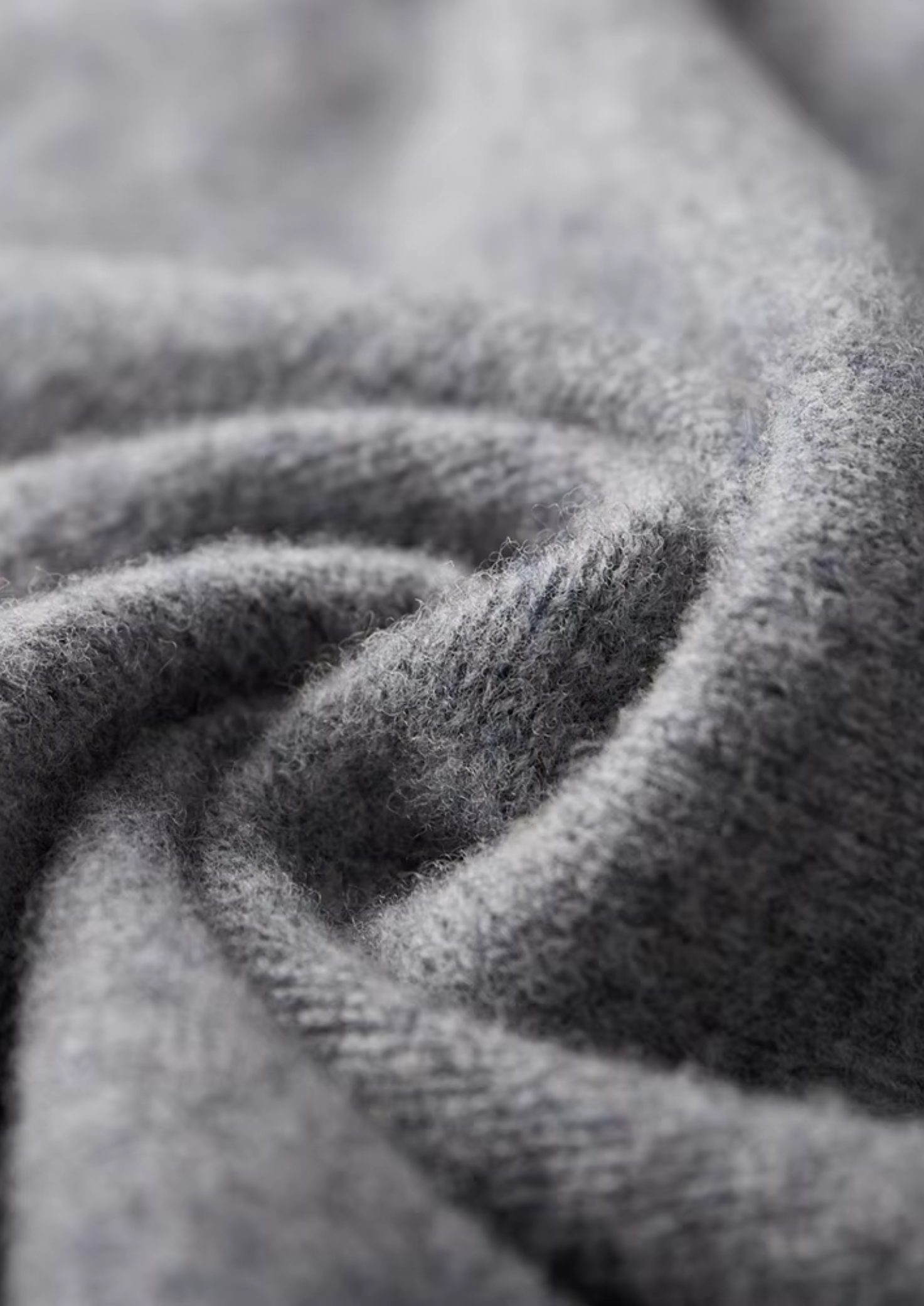 Pure Extra-Fine Merino Wool Two-Tone Zip Cardigan | Vallentty