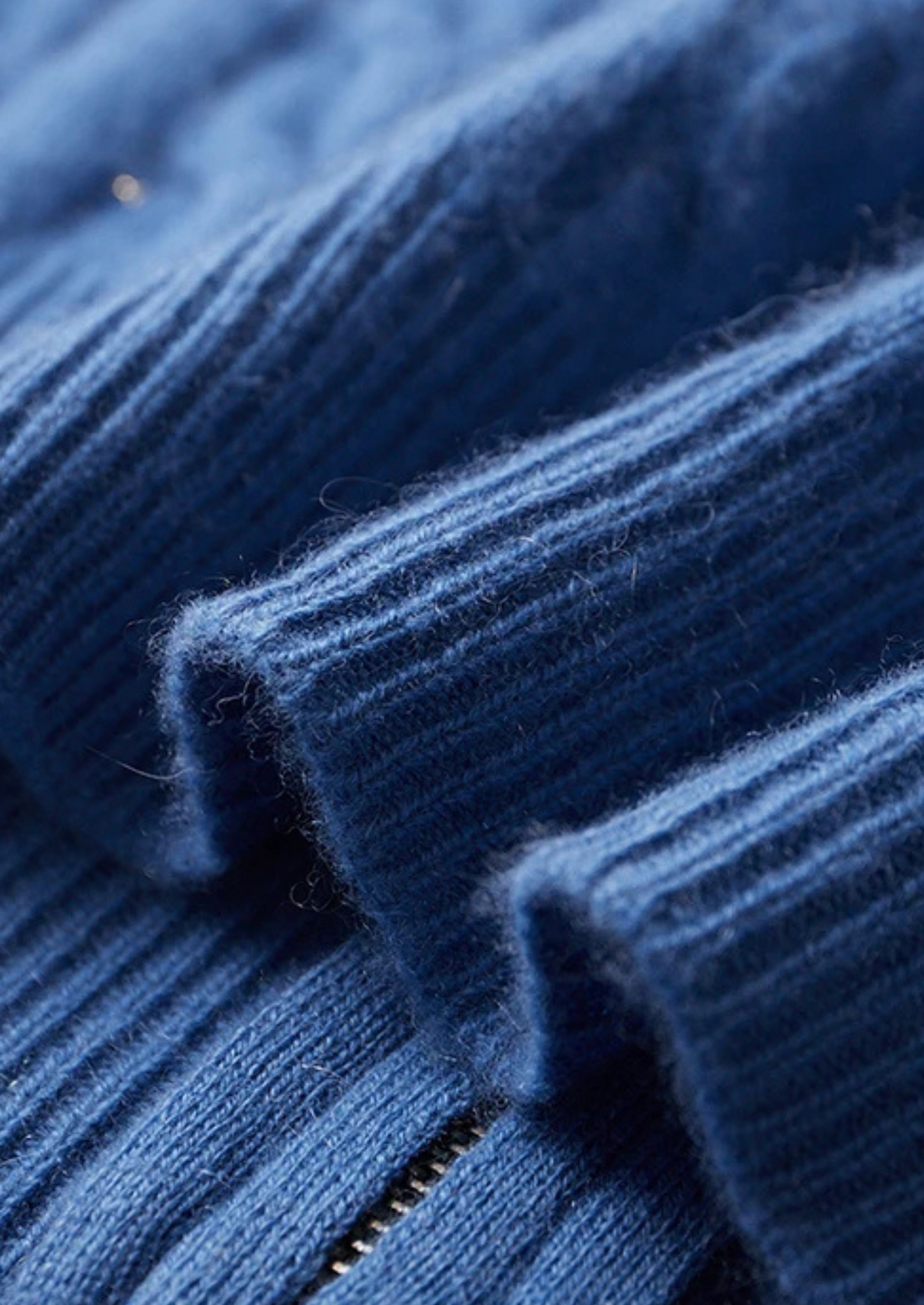 Premium Cashmere Cable Knit Zipper Hoodie | Vallentty