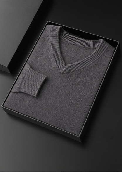Pure Cashmere Essential V-Neck Sweater | Vallentty