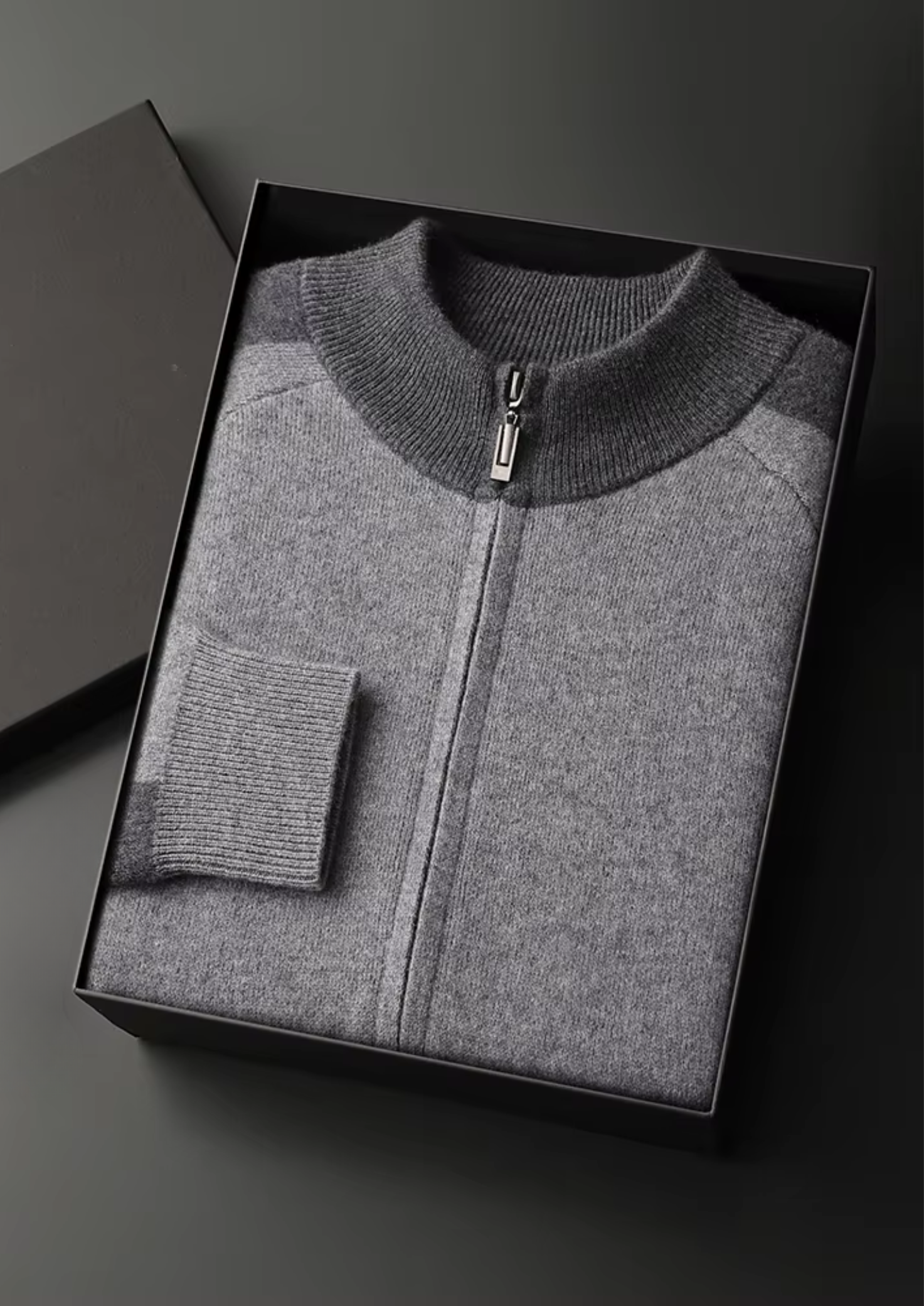 Premium Cashmere Dark Gray Torino Leisure Set | Vallentty