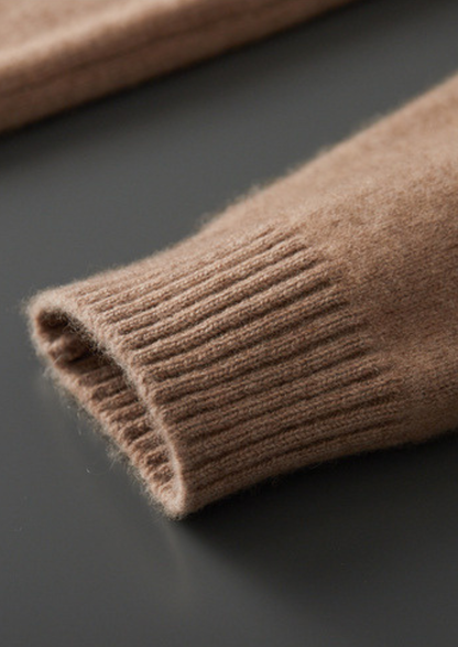 Pure Cashmere Beige Essential Crewneck | Vallentty