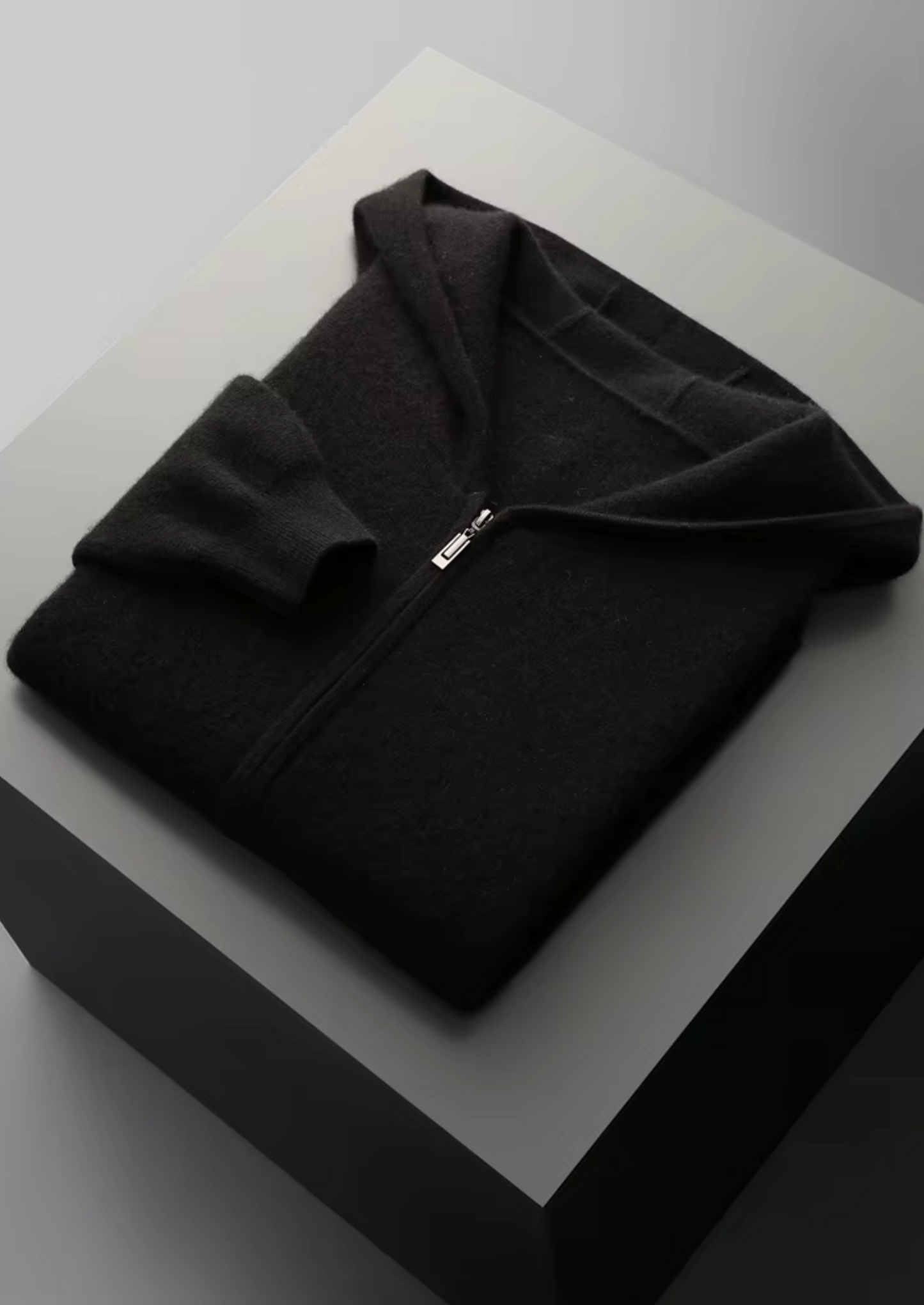 Pure Extra-Fine Merino Wool Black Arvo Set | Vallentty