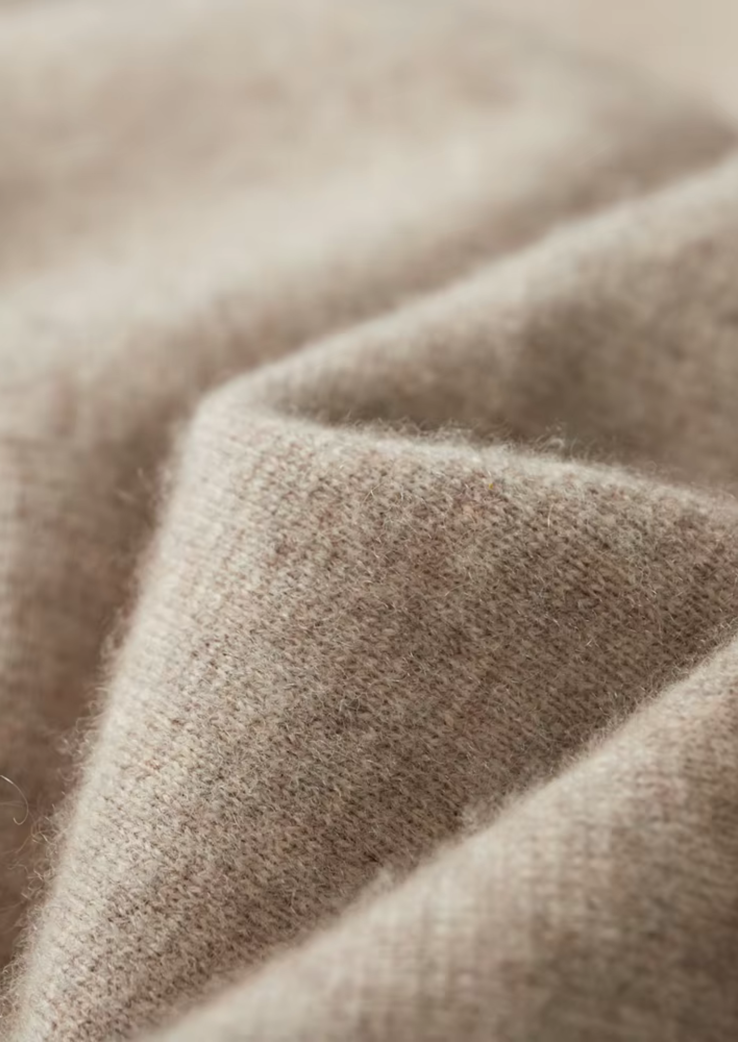 Pure Extra-Fine Merino Wool Sand Falconi Set | Vallentty