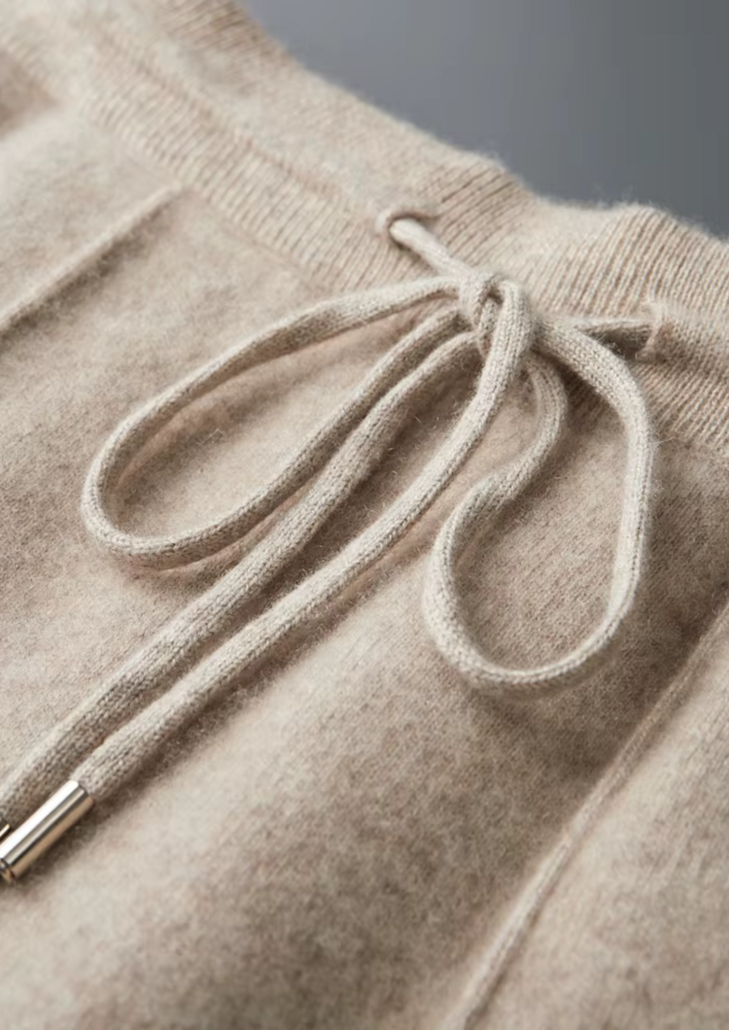 Pure Extra-Fine Merino Wool Leisure Joggers | Vallentty