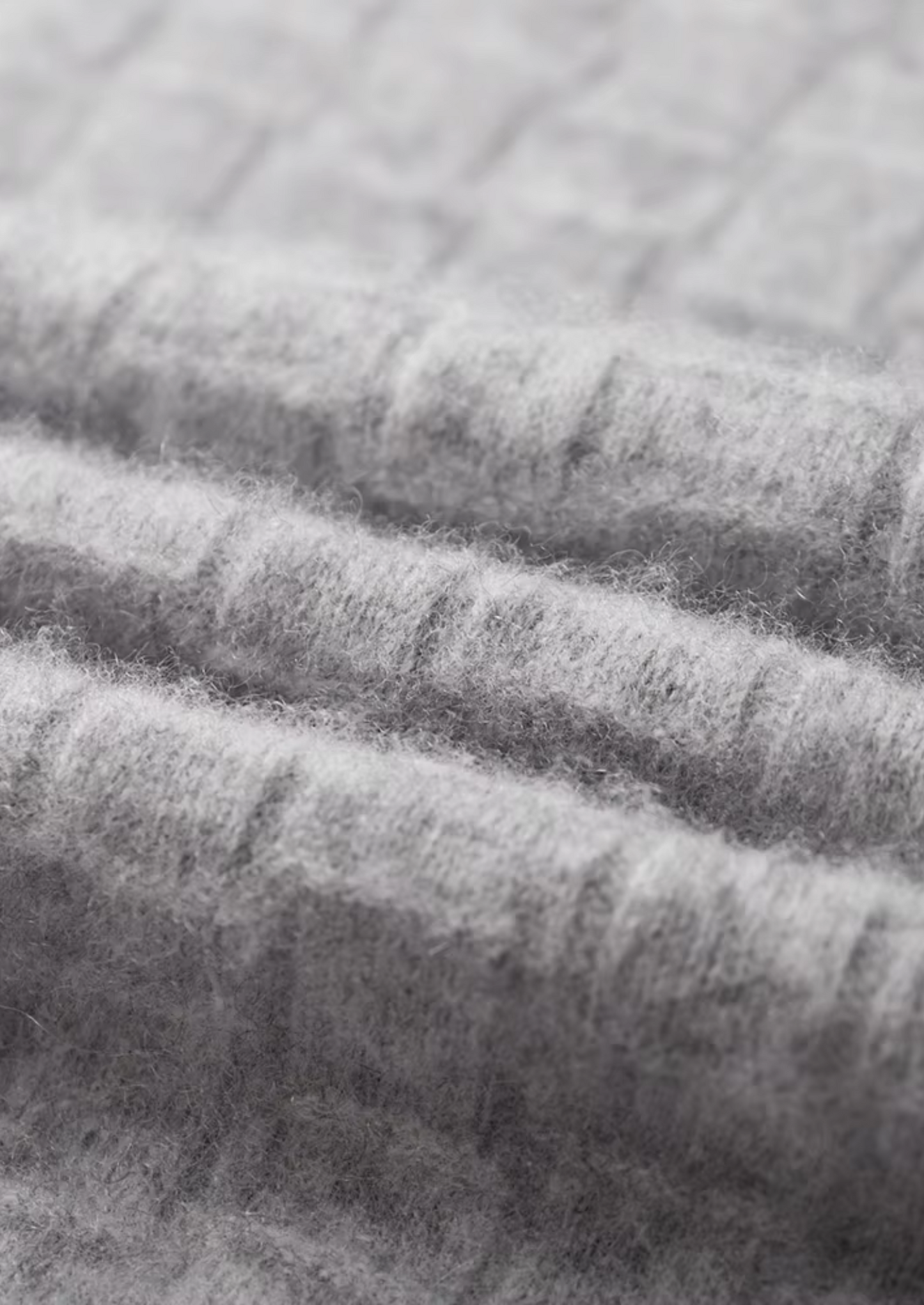 Pure Extra-Fine Merino Wool Textured Mockneck | Vallentty