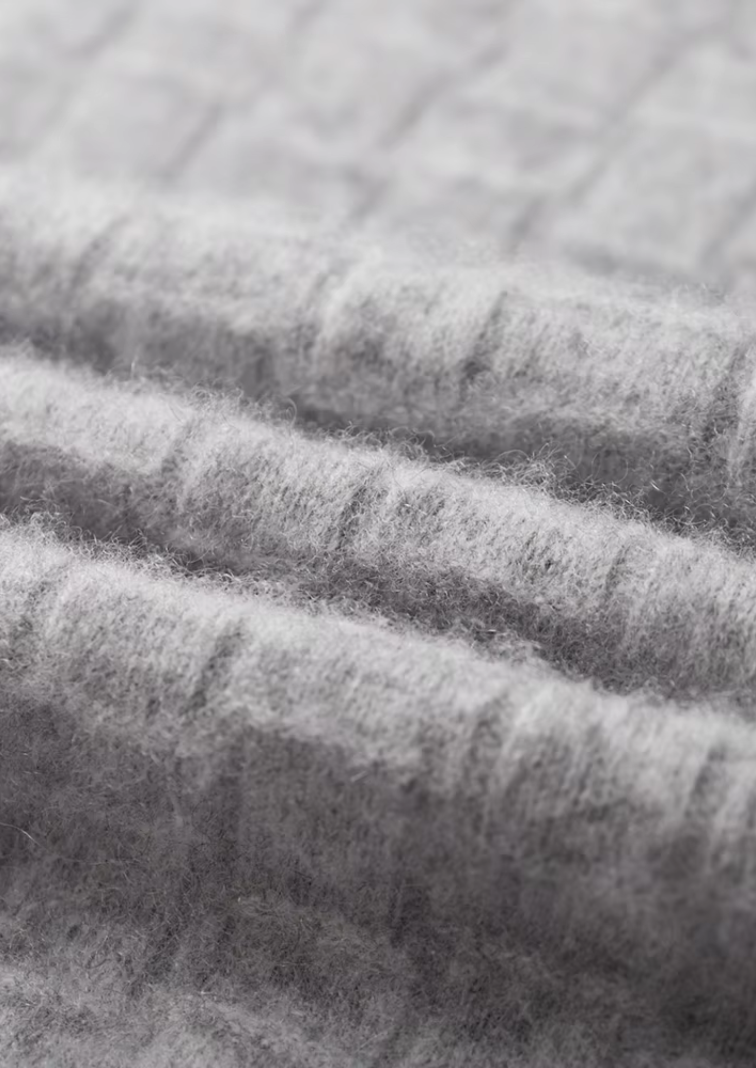 Pure Extra-Fine Merino Wool Textured Mockneck | Vallentty
