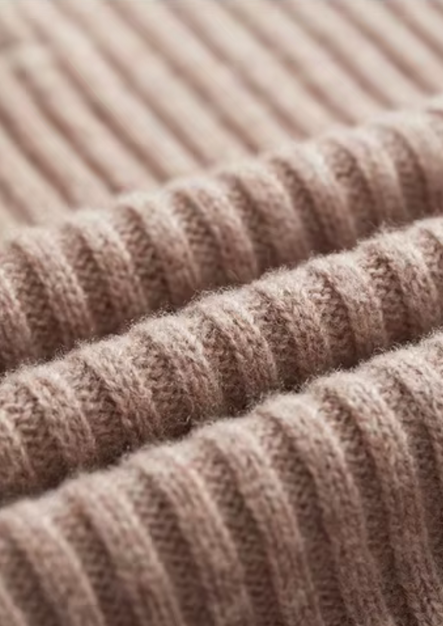 Pure Extra-Fine Merino Wool Ribbed Henley Sweater | Vallentty