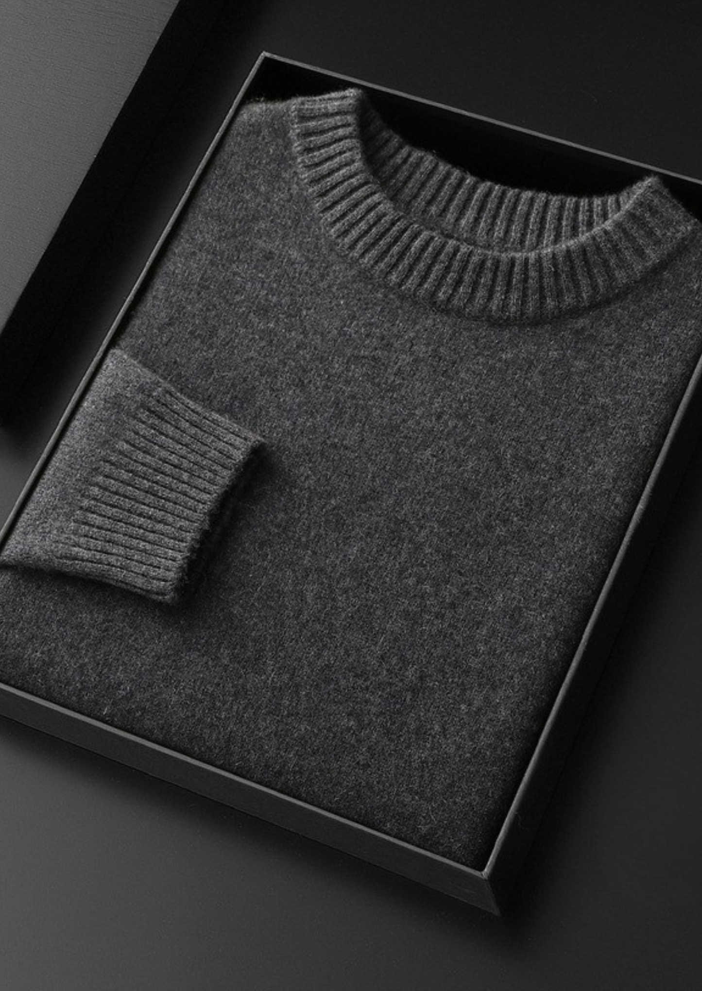 Pure Cashmere Dark Gray Essential Crewneck | Vallentty