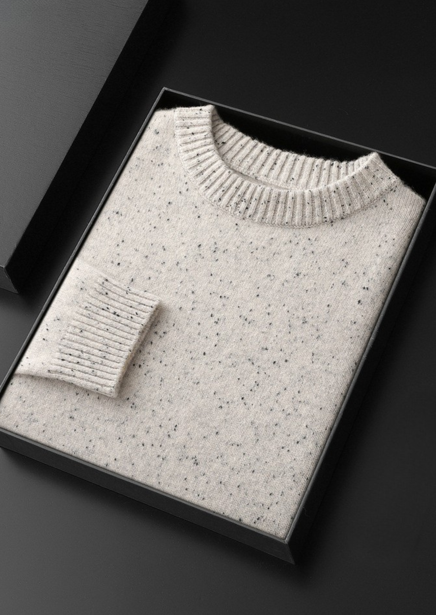 Pure Cashmere White Nepped Essential Crewneck | Vallentty