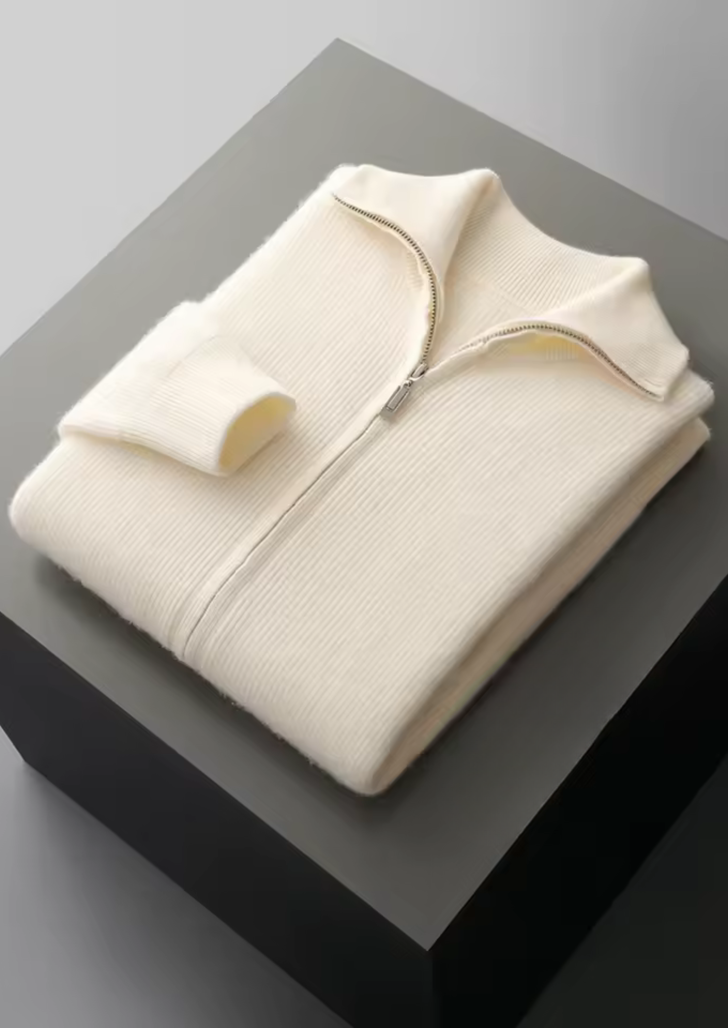 Pure Extra-Fine Merino Wool Ribbed Zipper Cardigan | Vallentty