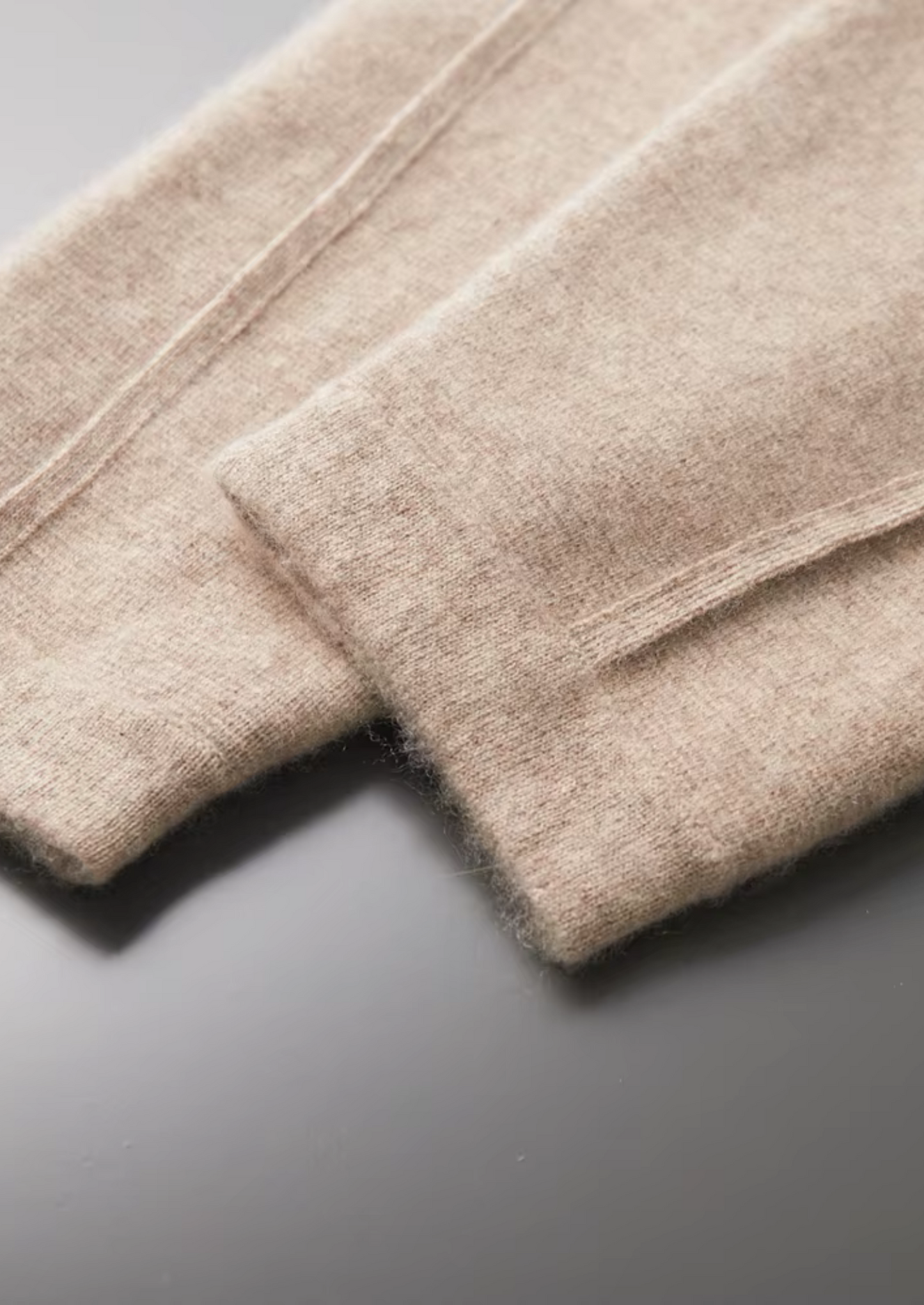 Premium Cashmere Slim Trousers | Vallentty