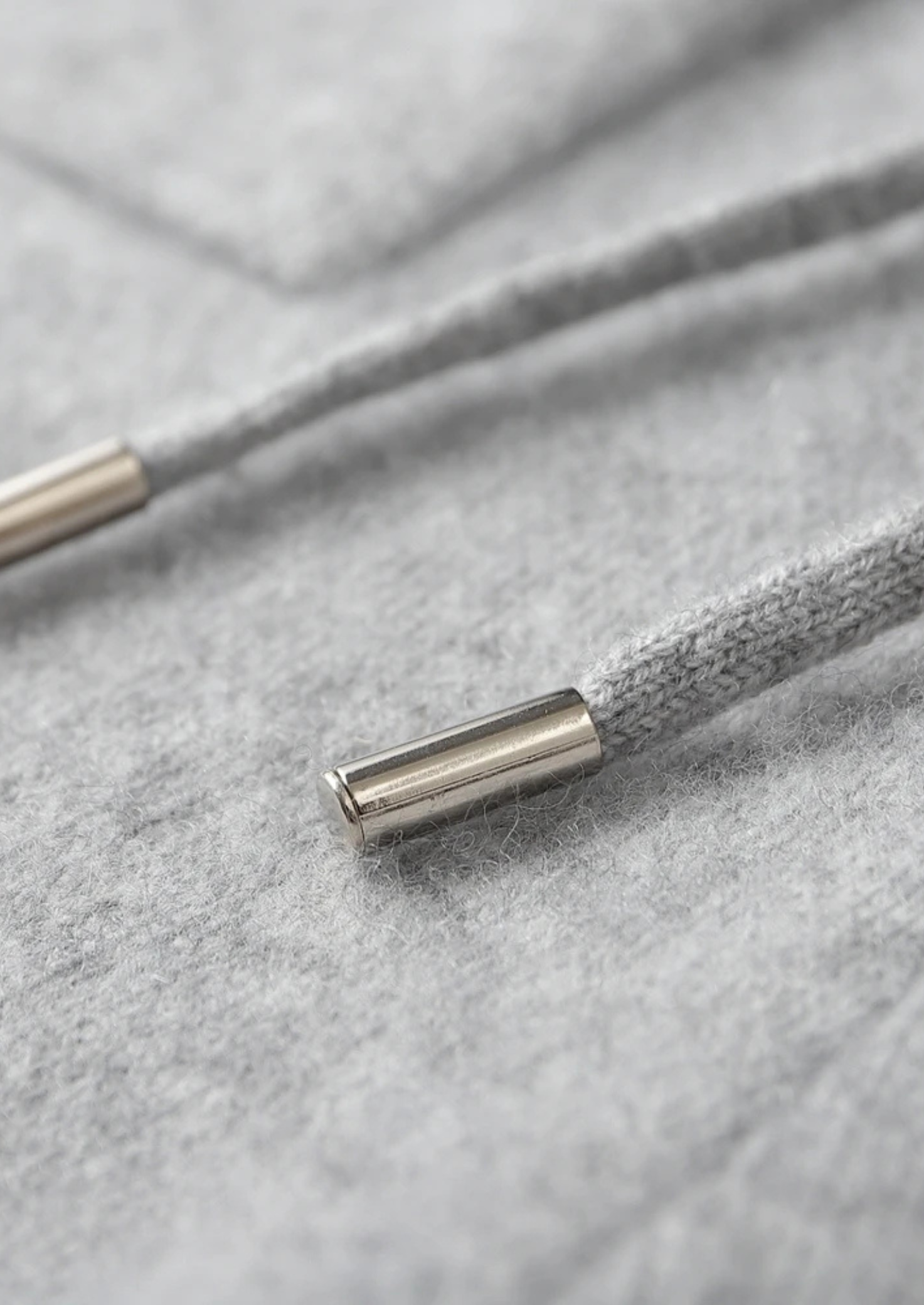 Premium Cashmere Light Gray Alain Leisure Set | Vallentty