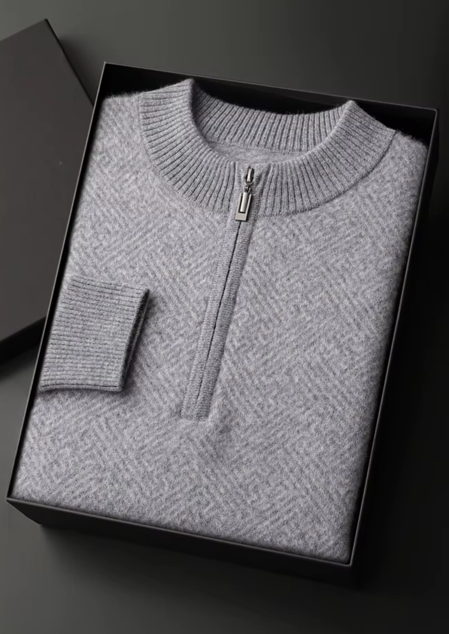 Premium Cashmere Patterned Half-Zip Sweater | Vallentty
