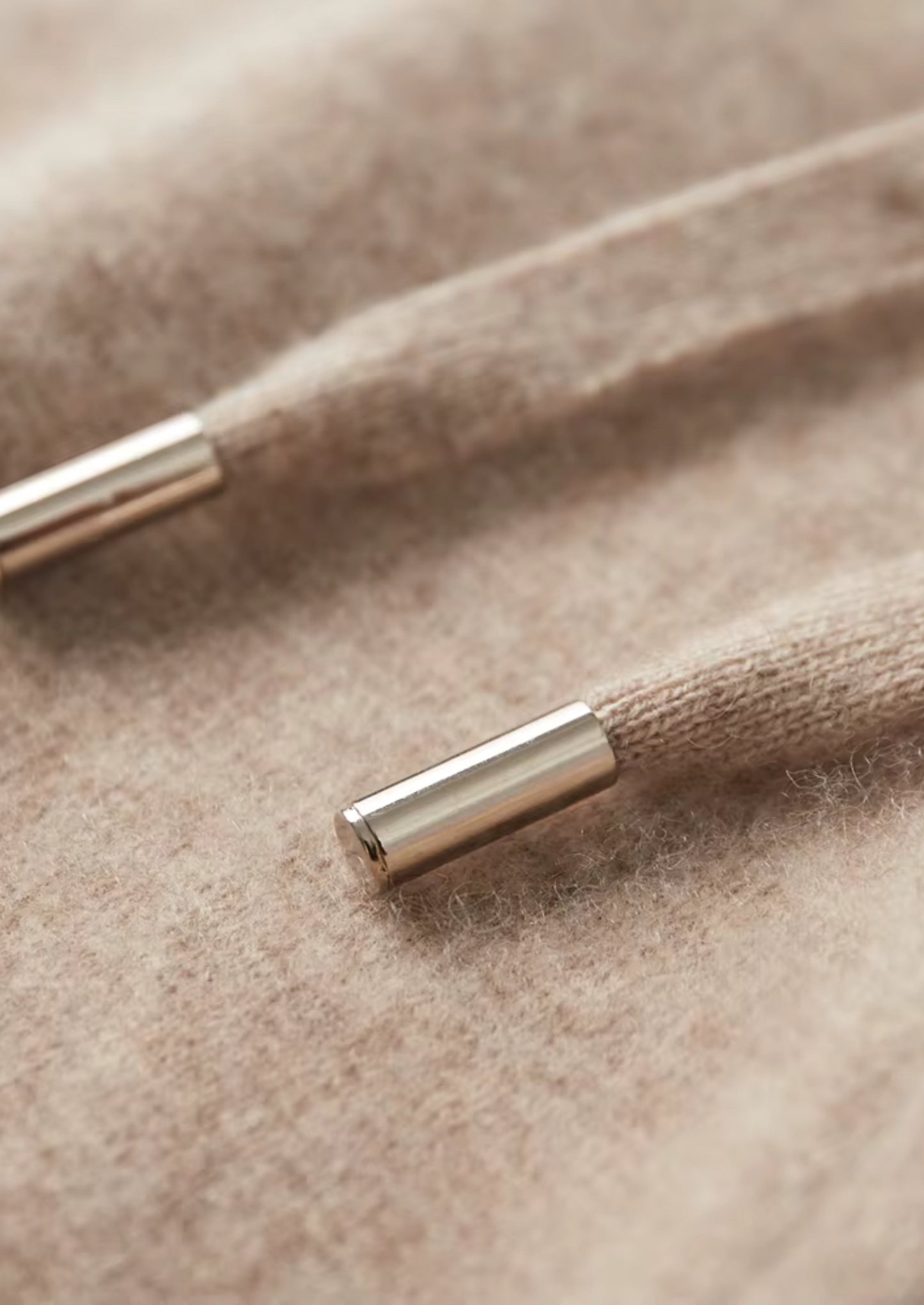 Premium Cashmere Slim Trousers | Vallentty