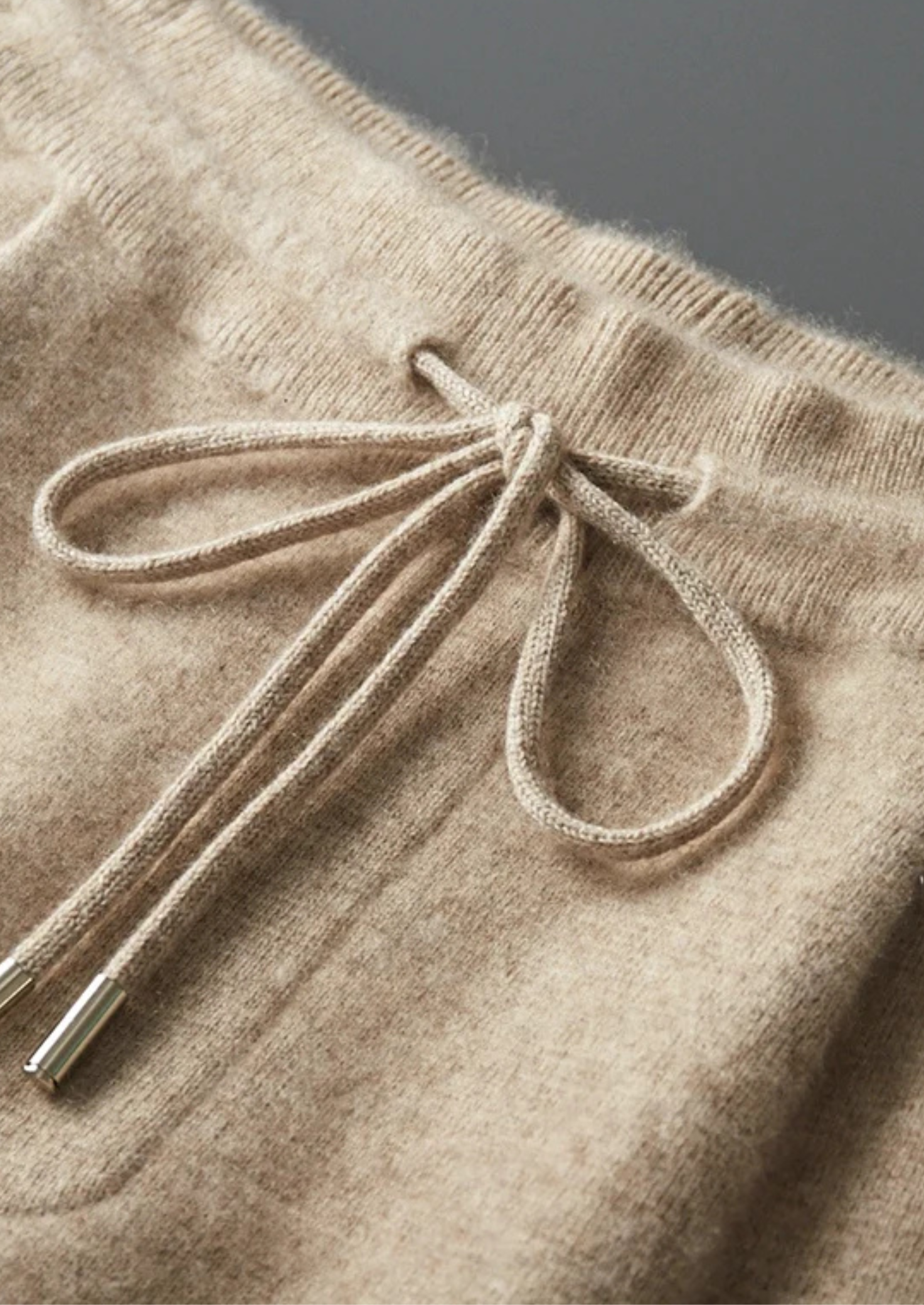 Premium Cashmere Sand Denis Leisure Set | Vallentty