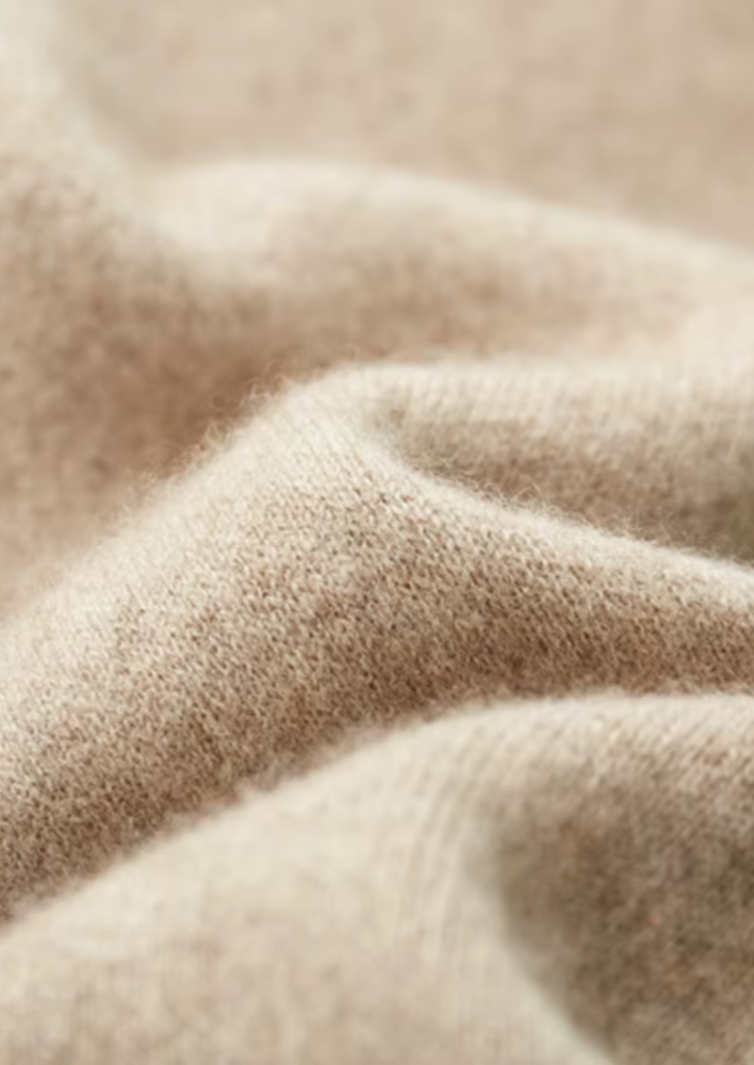 Premium Cashmere Sand Kilian Leisure Set | Vallentty