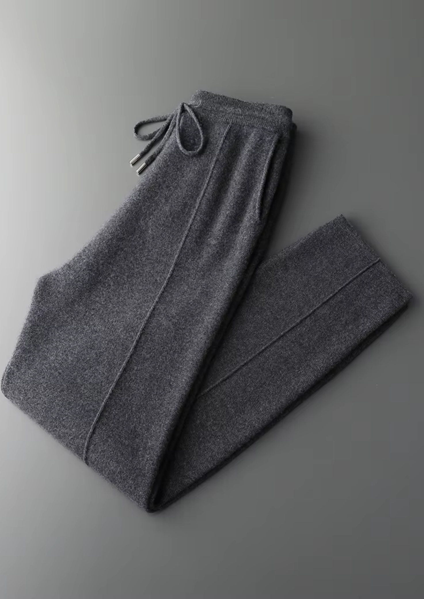 Pure Extra-Fine Merino Wool Dark Gray Falconi Set | Vallentty