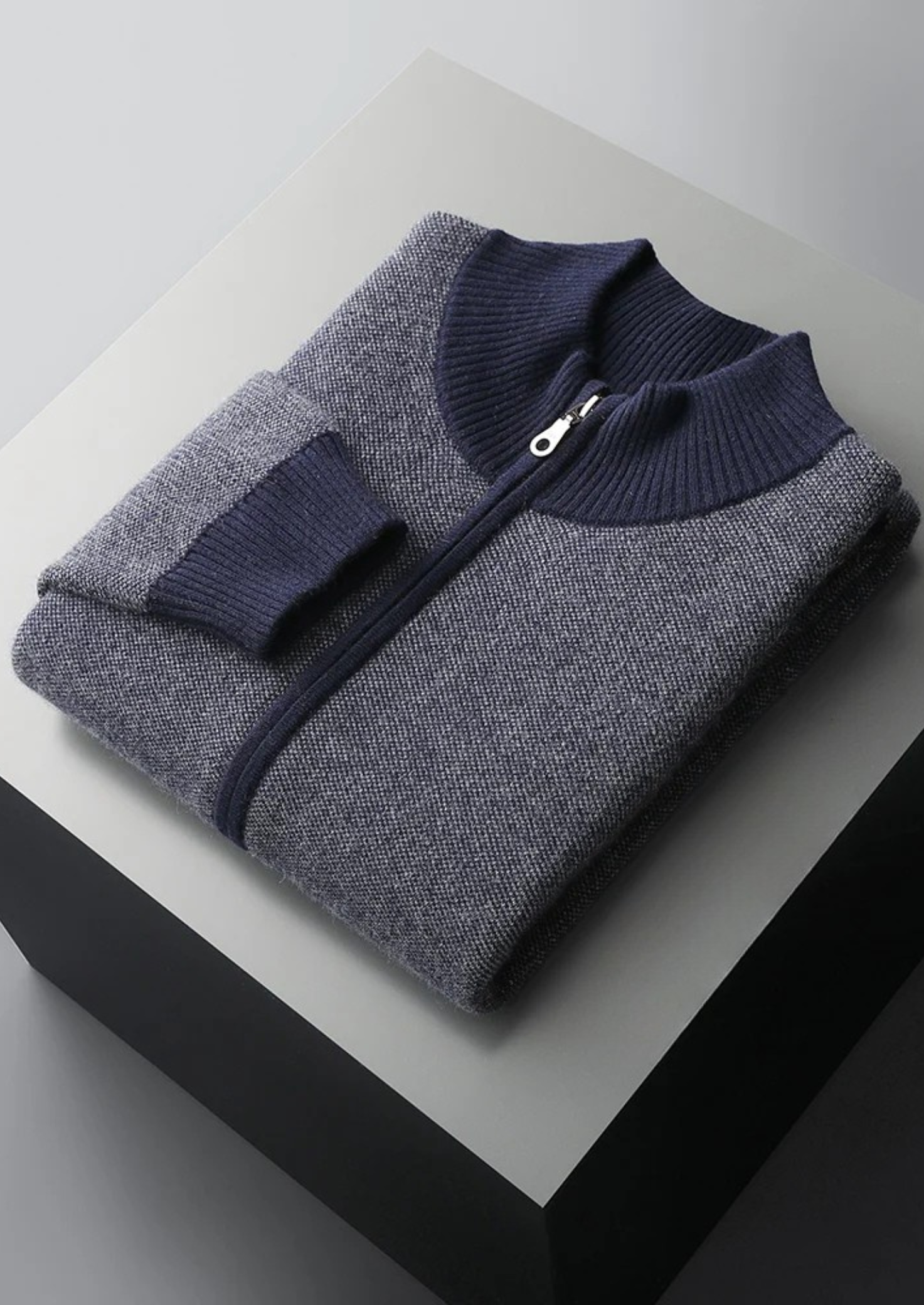 Premium Cashmere Jacquard Zip Cardigan | Vallentty