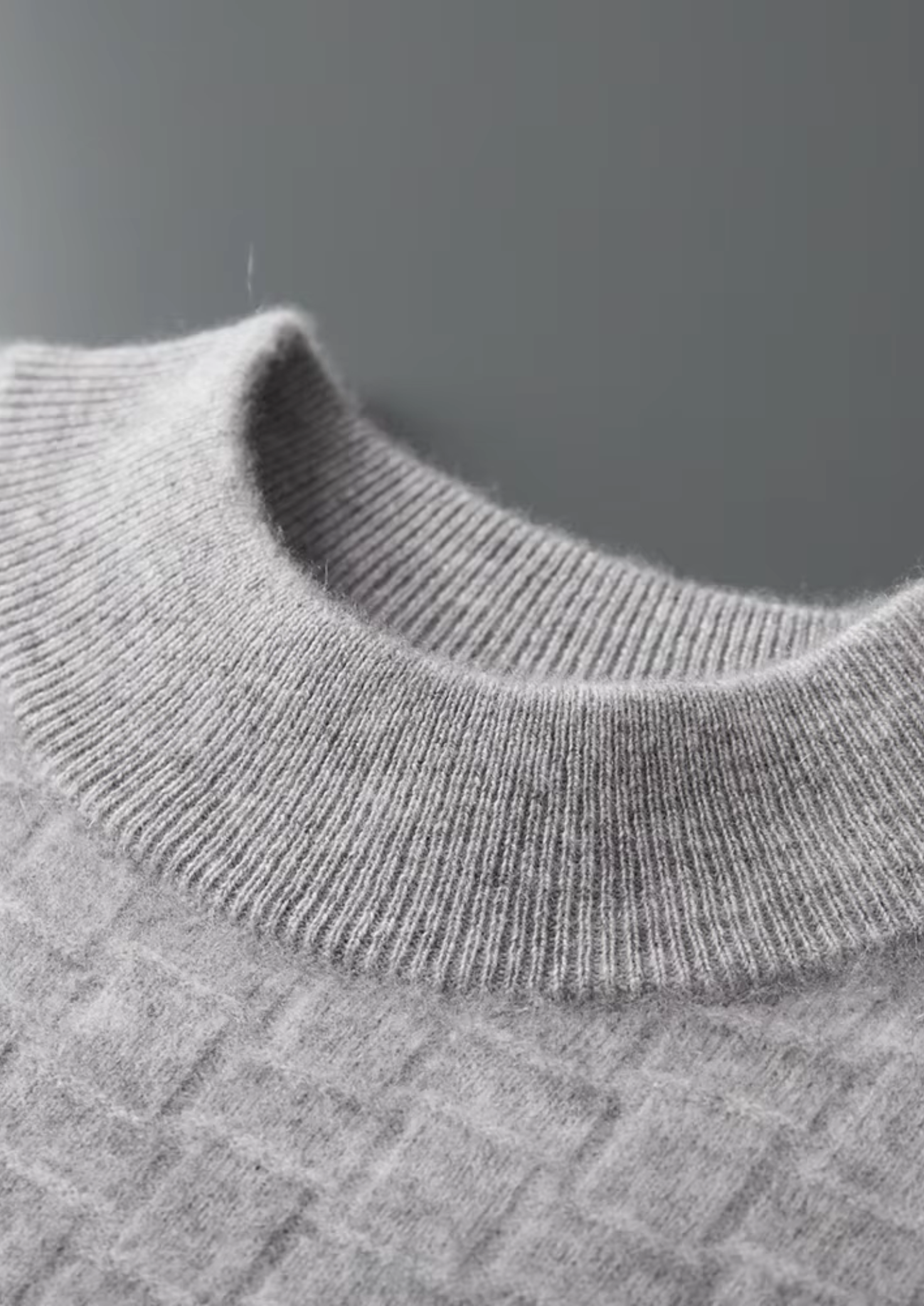 Pure Extra-Fine Merino Wool Textured Mockneck | Vallentty