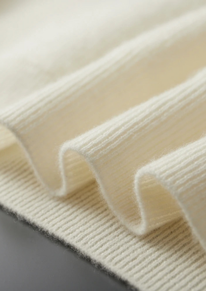 Premium Cashmere Ribbed Half-Zip Sweater | Vallentty